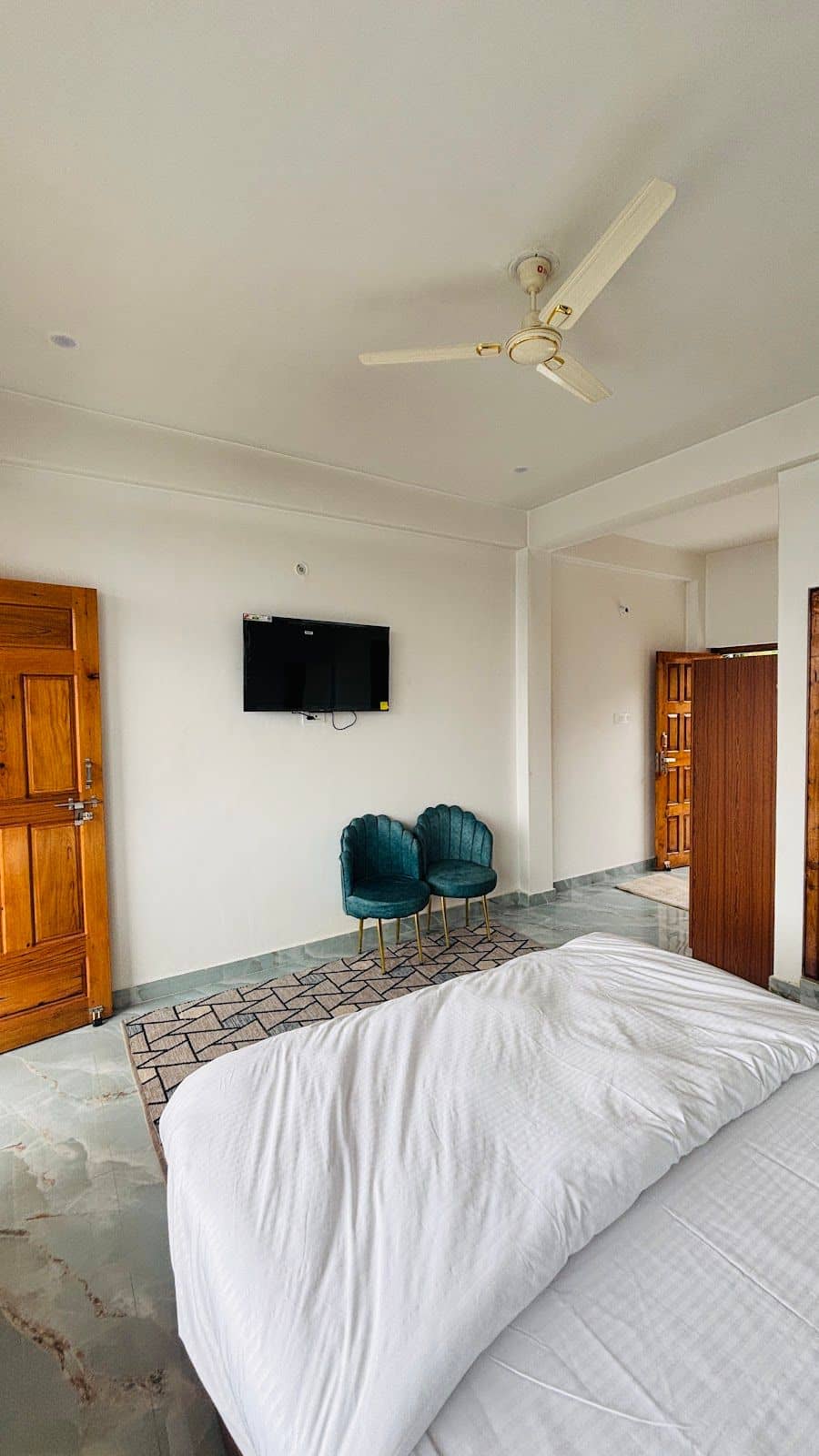 Mountain Homestay w/ Home Meals & Views, UK - Dehradun, UK photo 5