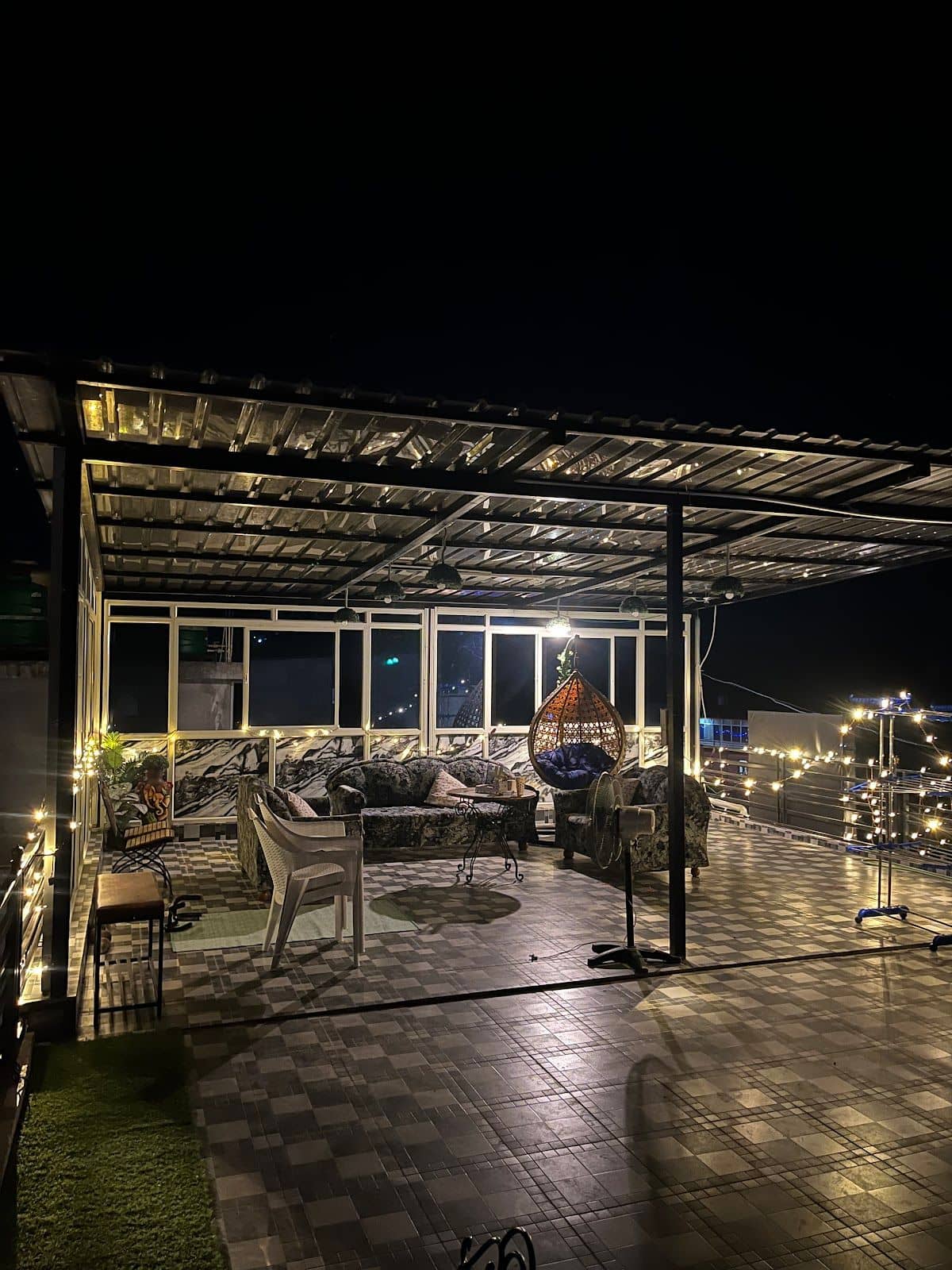 Homestay w/ Terrace Yoga & Home Meals, HP - Yol, HP