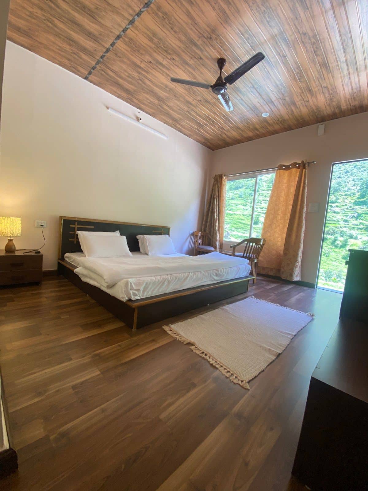 Riverside Homestay w/ Bonfire & Meals, Uttarakhand - Bhatwari, Uttarakhand photo 3