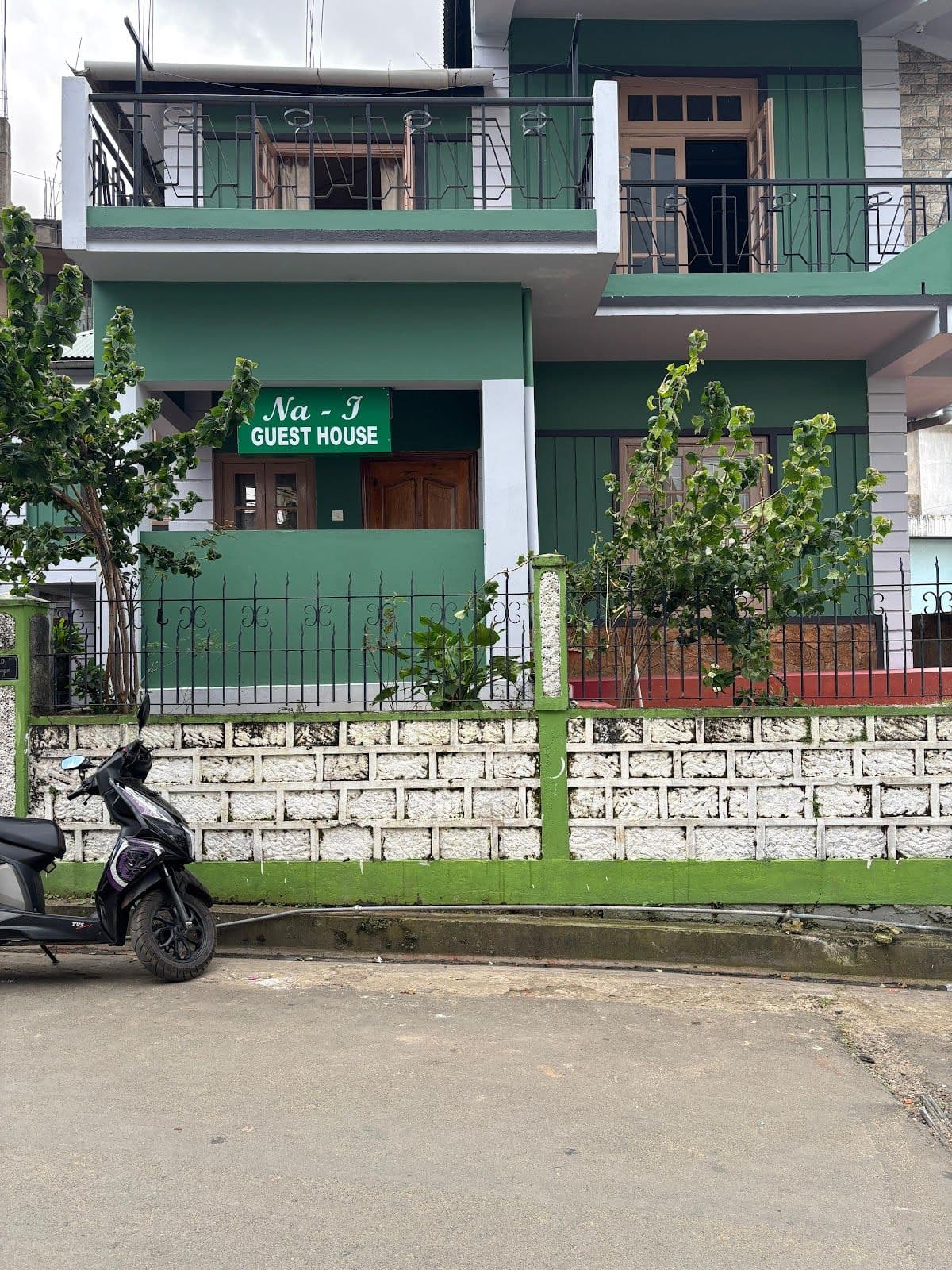 Shillong’s Peaceful Retreat for Travellers, Family in Shillong 1