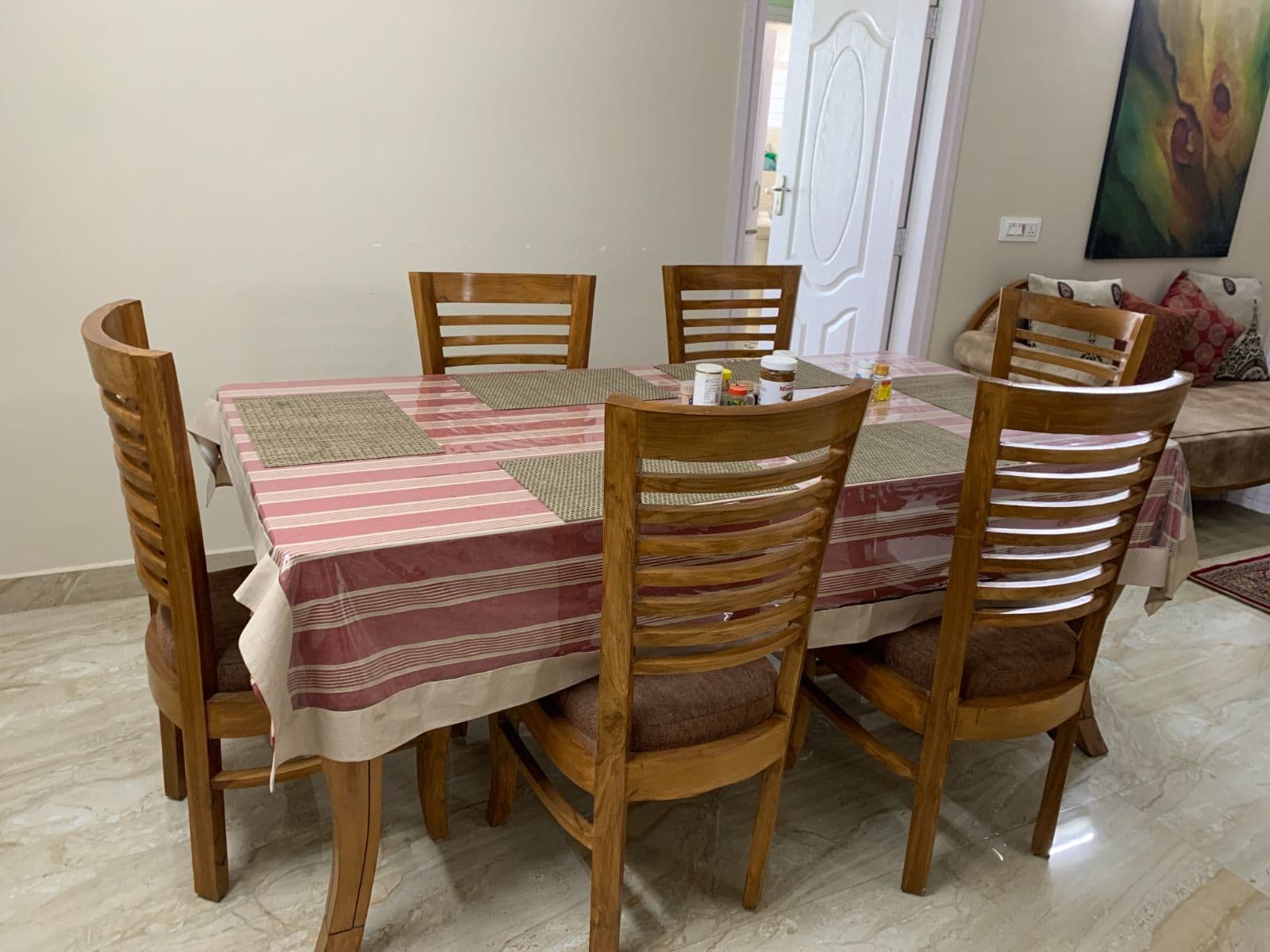 Spacious Homestay w/ Valley View, HP in Jabal, HP 8