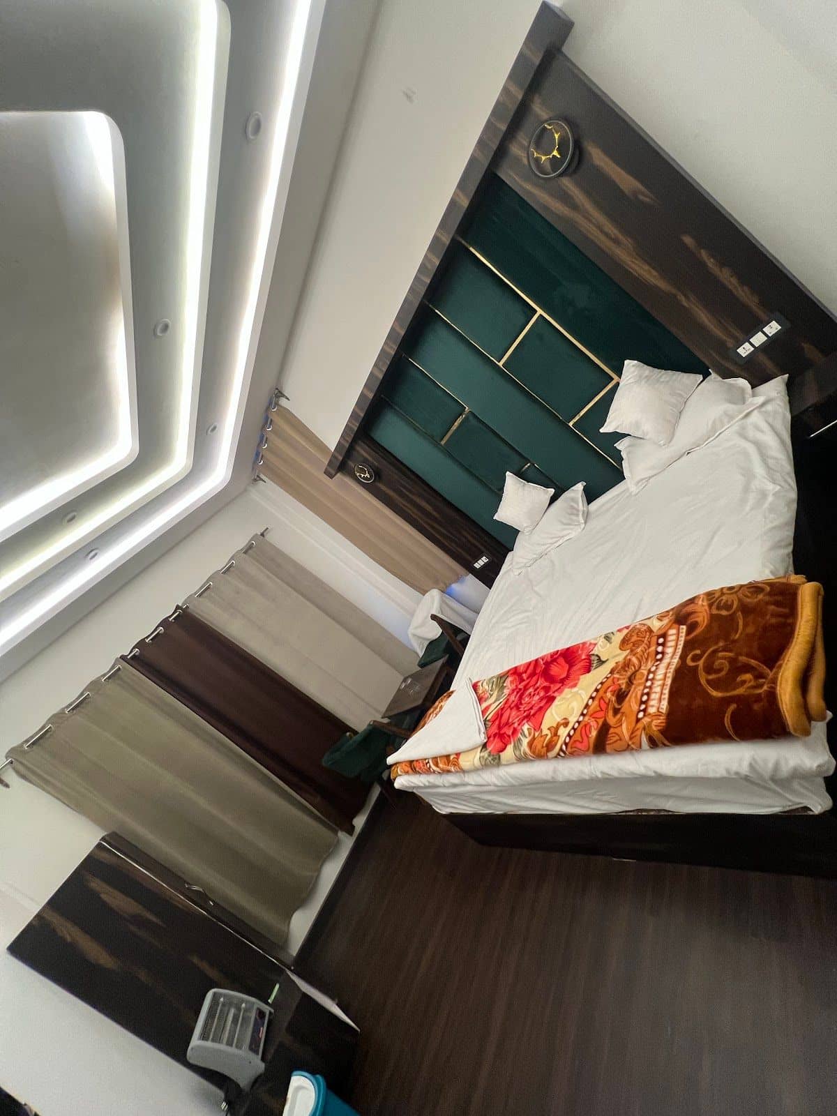 Homestay w/ Mountain Views & Home Meals, J&K - photo 5