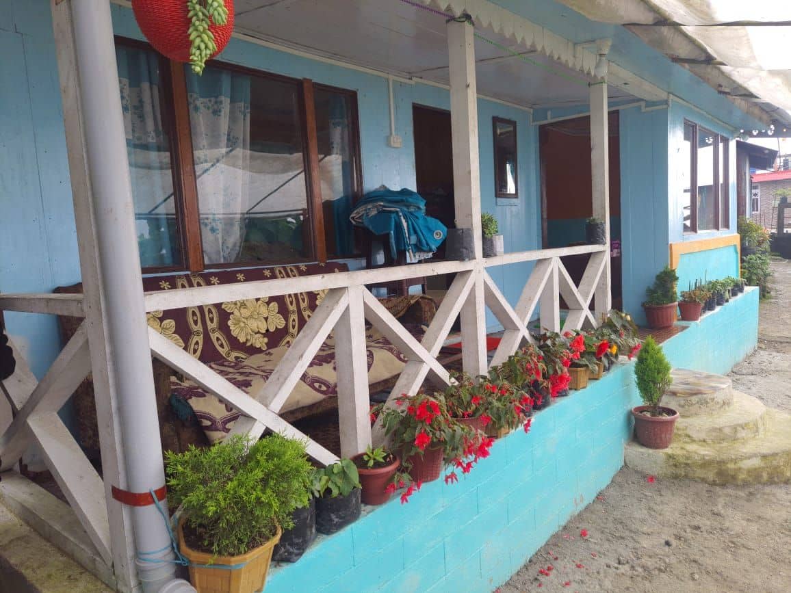 Charming Hillside Retreat w/ yum meals - Bengal photo 5