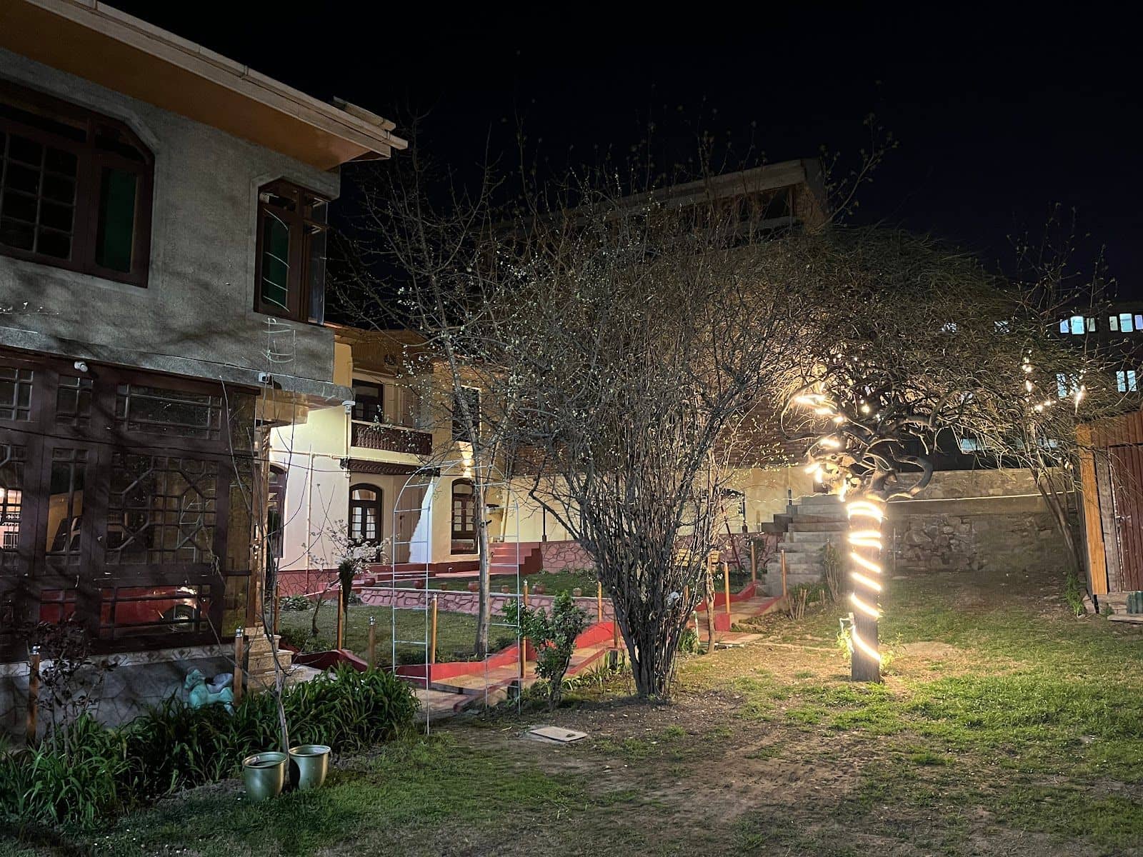 Clean Cottage w/ Home Meals & Shikaras, Kashmir - Srinagar, Kashmir