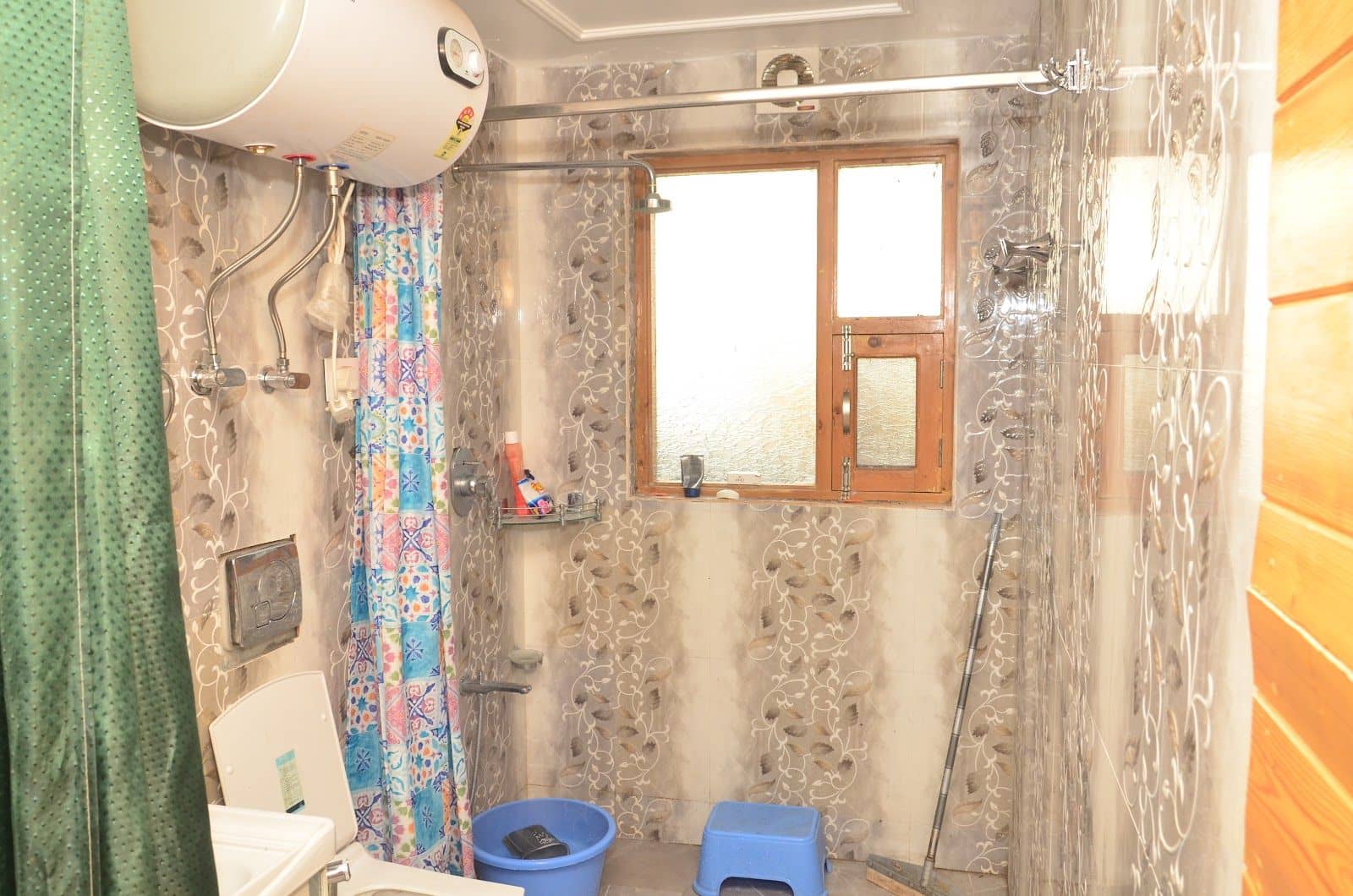 Homestay w/ Home Meals & Caretaker, Srinagar - Srinagar, Jammu and Kashmir photo 4