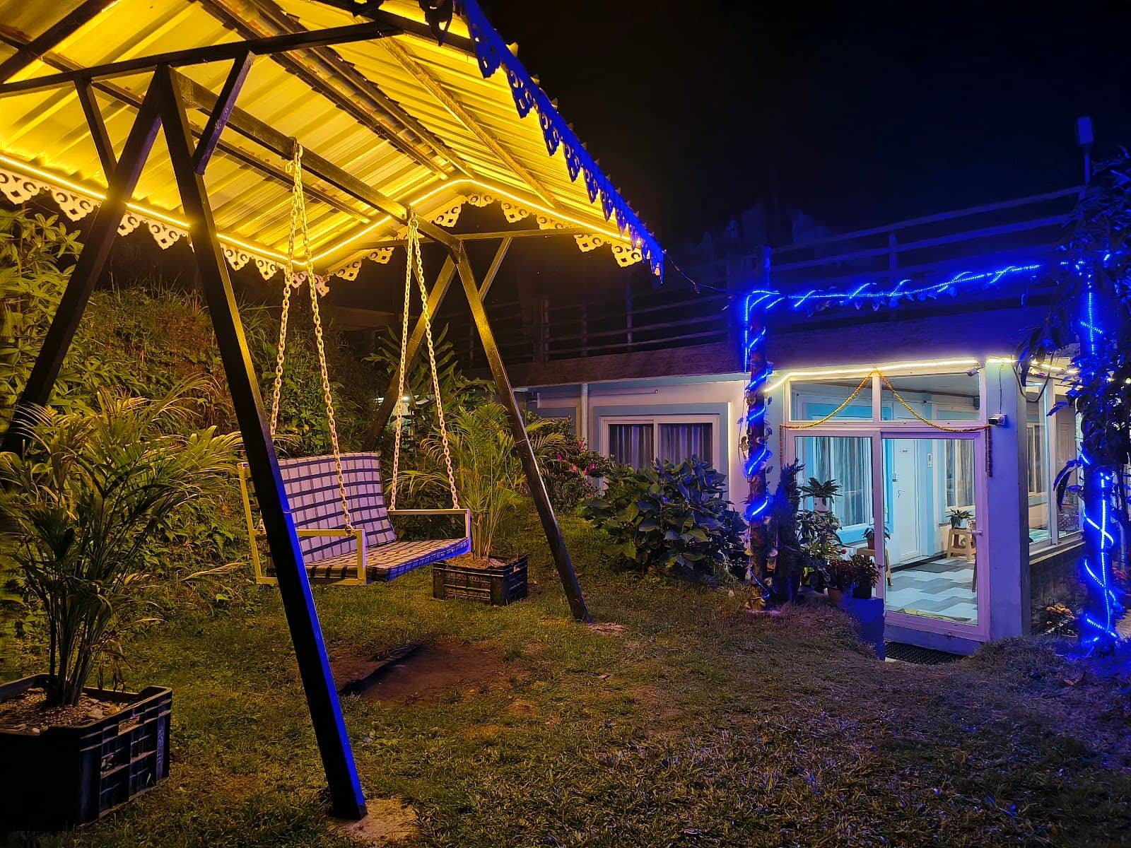 Mountain View Homestay: Kurseong Sunrise Retreat - Deorali