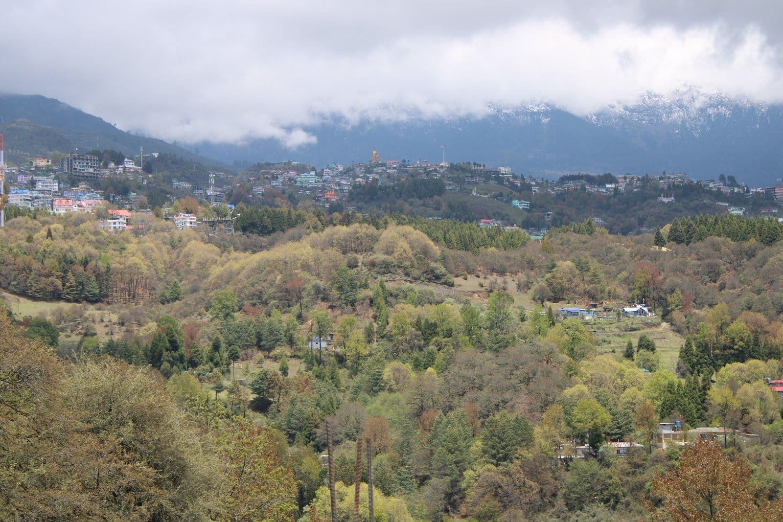 Homestay w/ Home Meals & Mountain Views, Arunachal in Tawang, Arunachal Pradesh 1