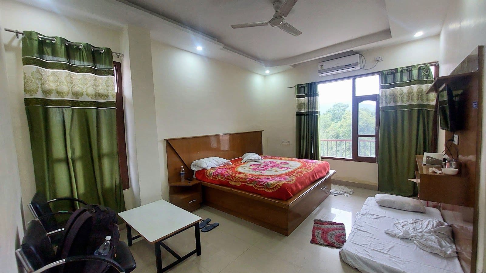 Highway Homestay w/ Home Meals & Clean Rooms, HP in Sundar Nagar, HP 2