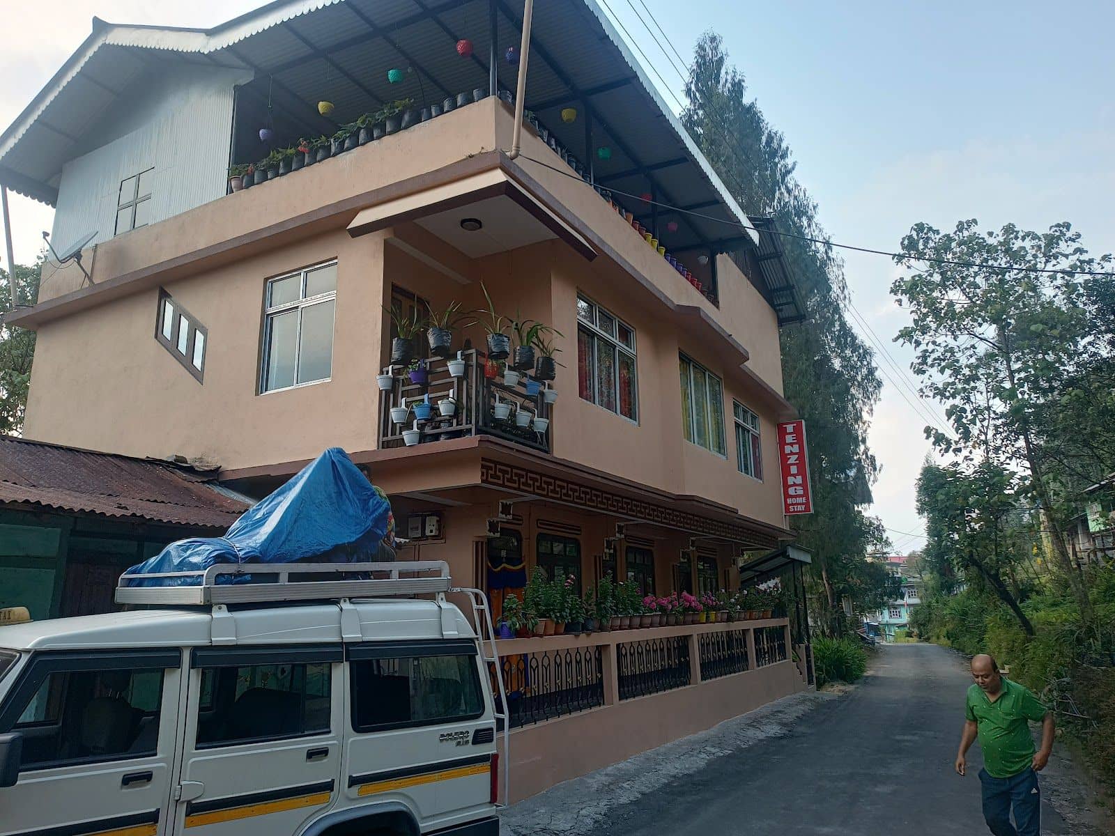 A journey of serenity and comfort. - Bengal photo 4