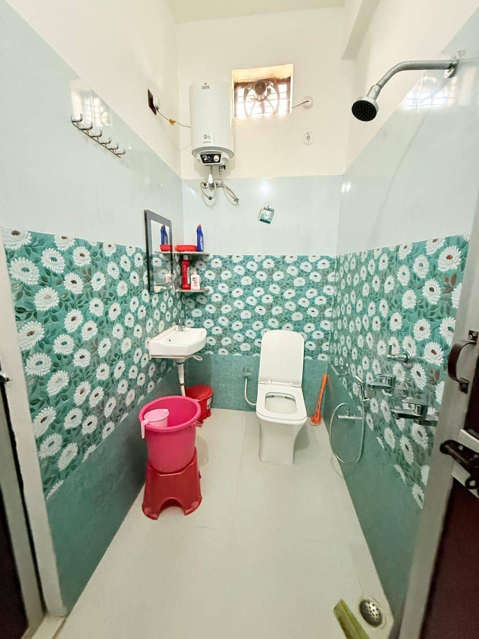 Homestay w/ Green Mountain Views, Uttarakhand - Lansdowne, Uttarakhand photo 4