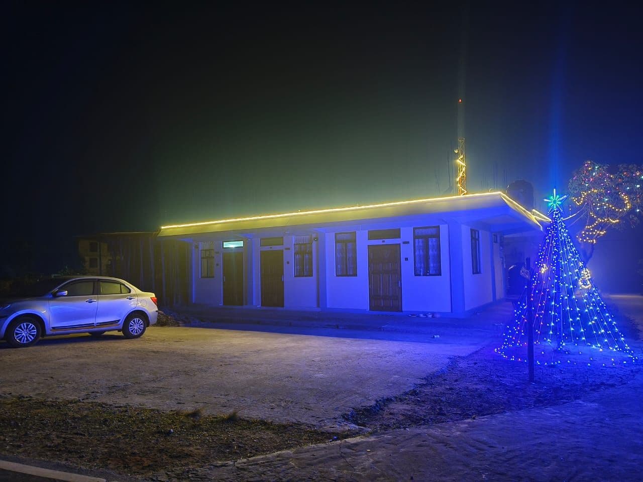 Top-Rated Homestay: Warm Hosts, Homely Food in Cherrapunji 1