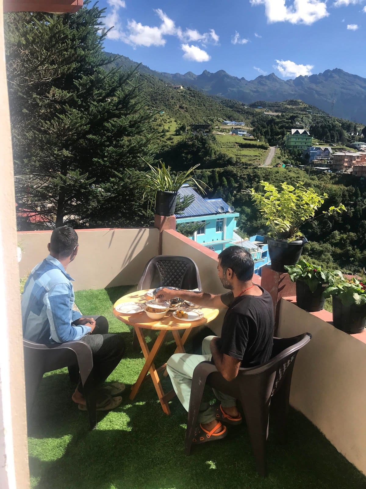 Tawang's 4.9-Star Homestay: Cozy Comfort in Tawang 8