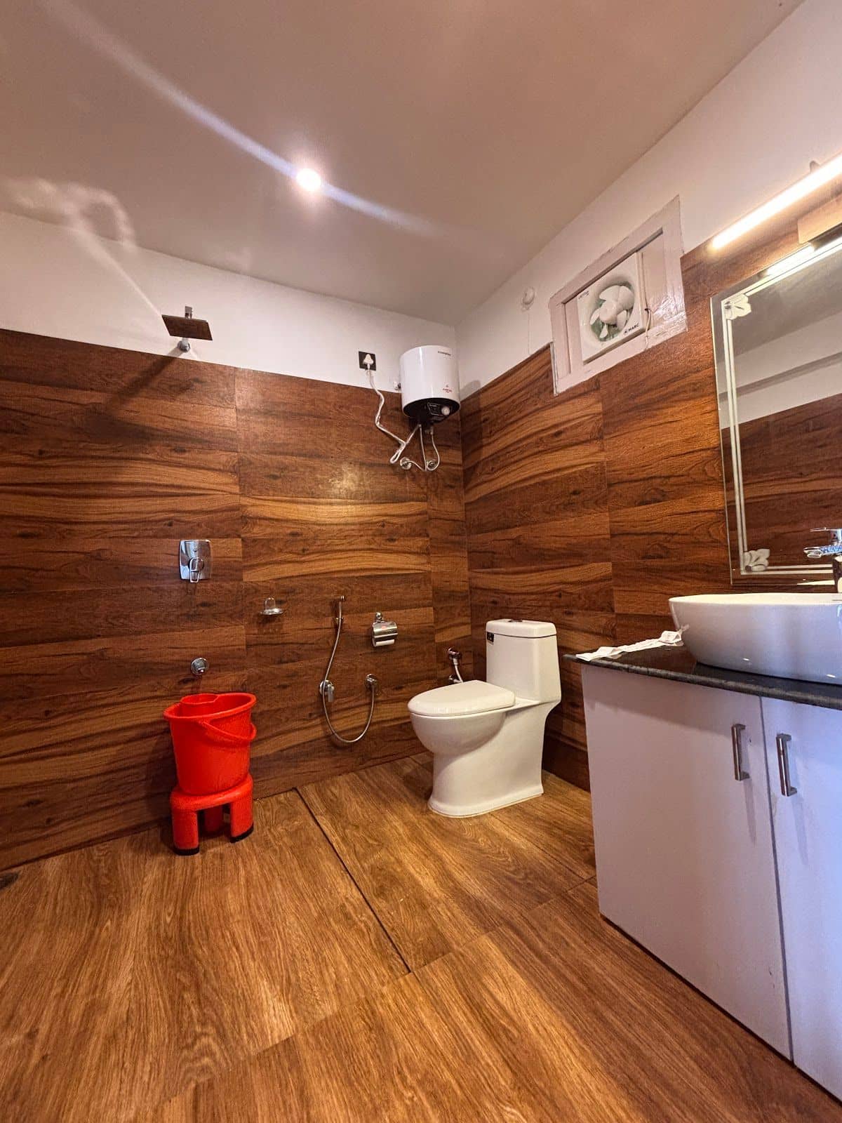 Himalayan View Homestay w/ Home Meals, Uttarakhand - Kausani, Uttarakhand photo 4