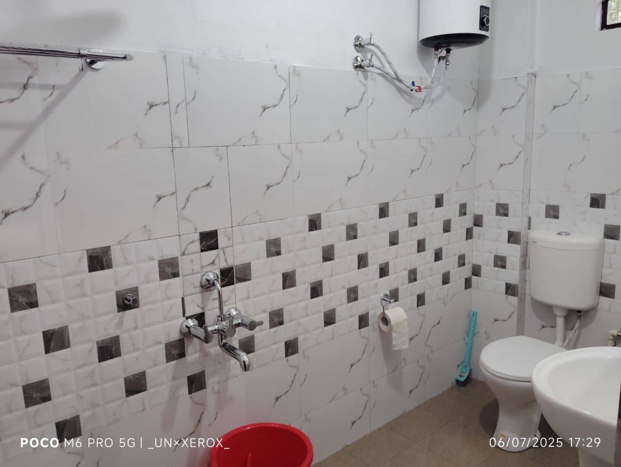 Trekker's Homestay by Root Bridge & Caves - Cherrapunji photo 4