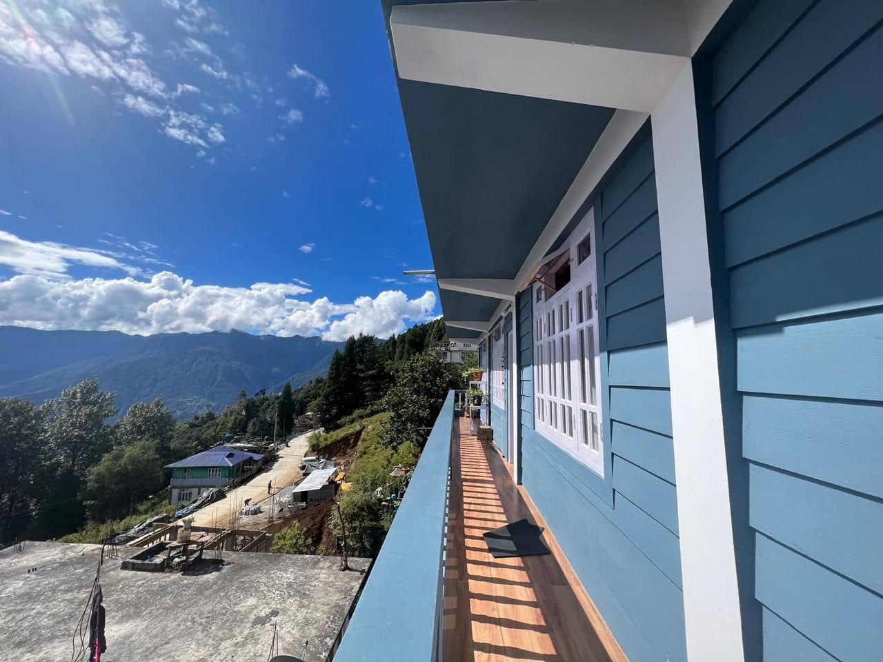 Homestay w/ Home Meals & Monastery Views - Tawang, Arunachal photo 5