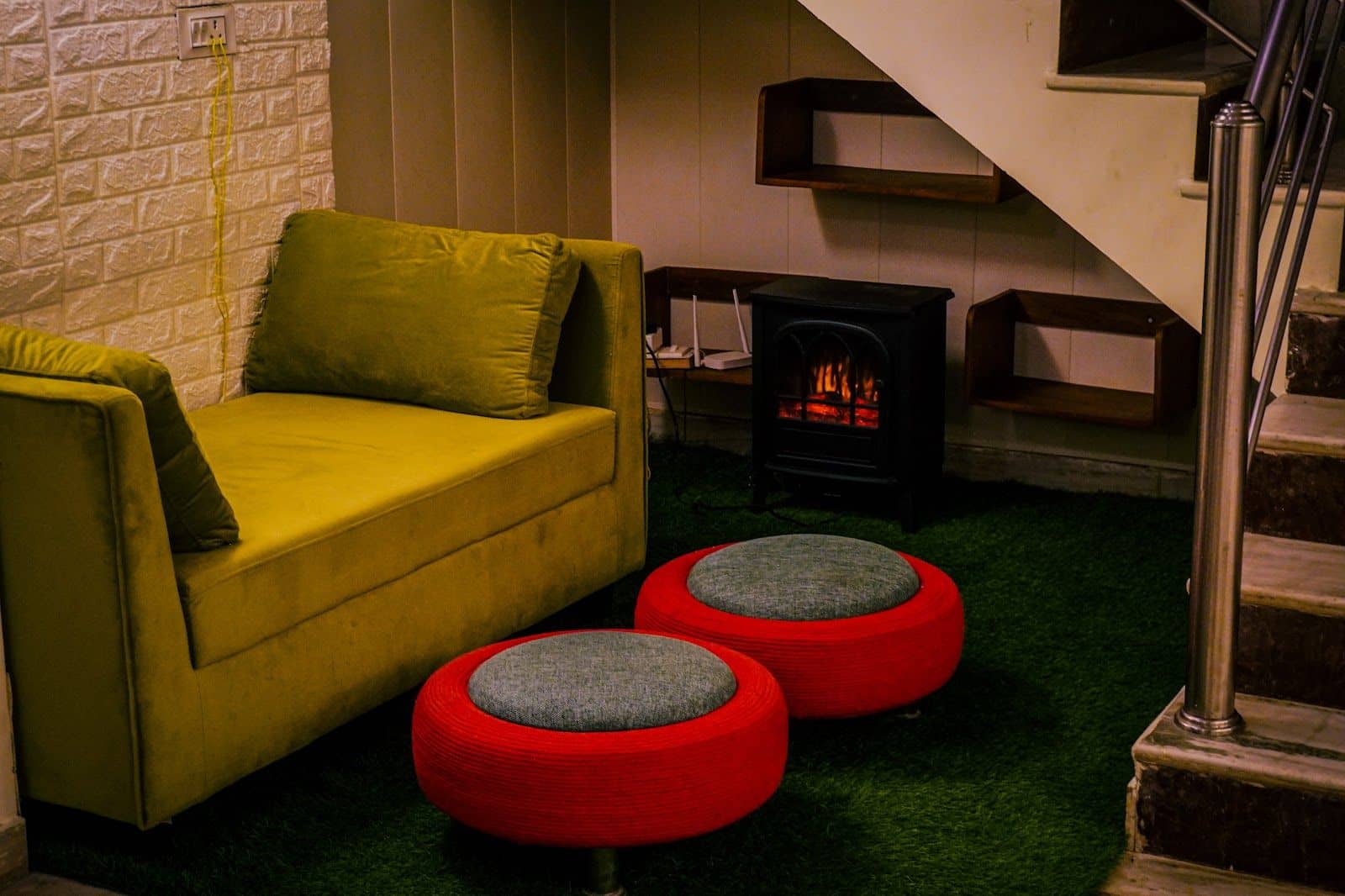 4BR Penthouse w/ Rooftop Views & Ghats - Rishikesh, Uttarakhand photo 5