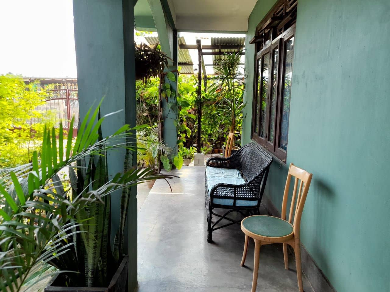 Buddhist Motif Homestay w/ Home Meals & Terrace - Pasighat, Arunachal Pradesh photo 4