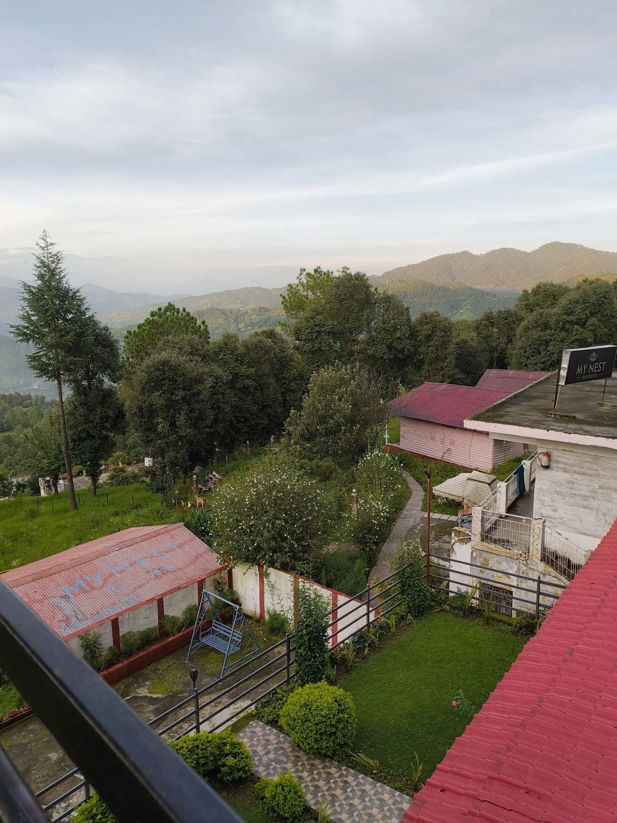 Himalayan View Homestay w/ Home Meals, Uttarakhand in Kausani, Uttarakhand 8