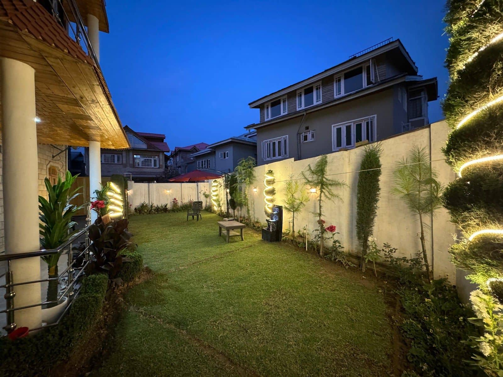 Upscale Homestay w/ Home Meals, Jammu Kashmir - Srinagar, Jammu Kashmir