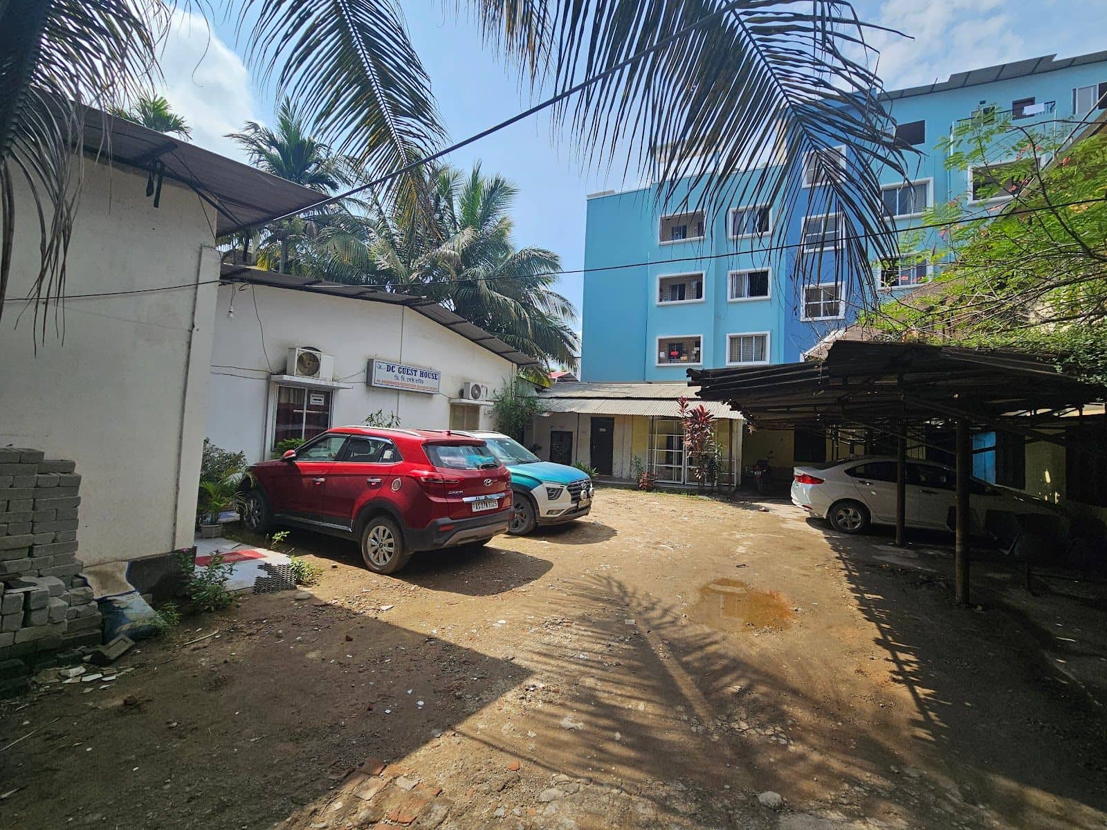 Warm Hospitality Guesthouse w/Clean Rooms, Assam - Guwahati