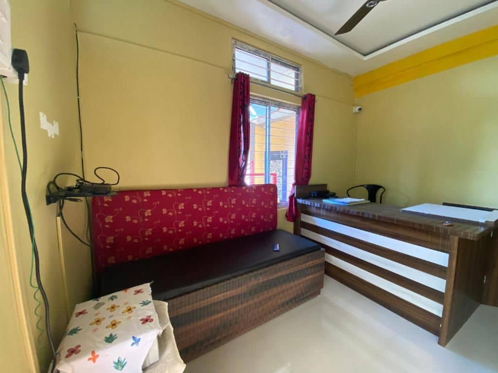 Value Homestay w/ AC Rooms & Home Meals, Assam - Jorhat photo 3