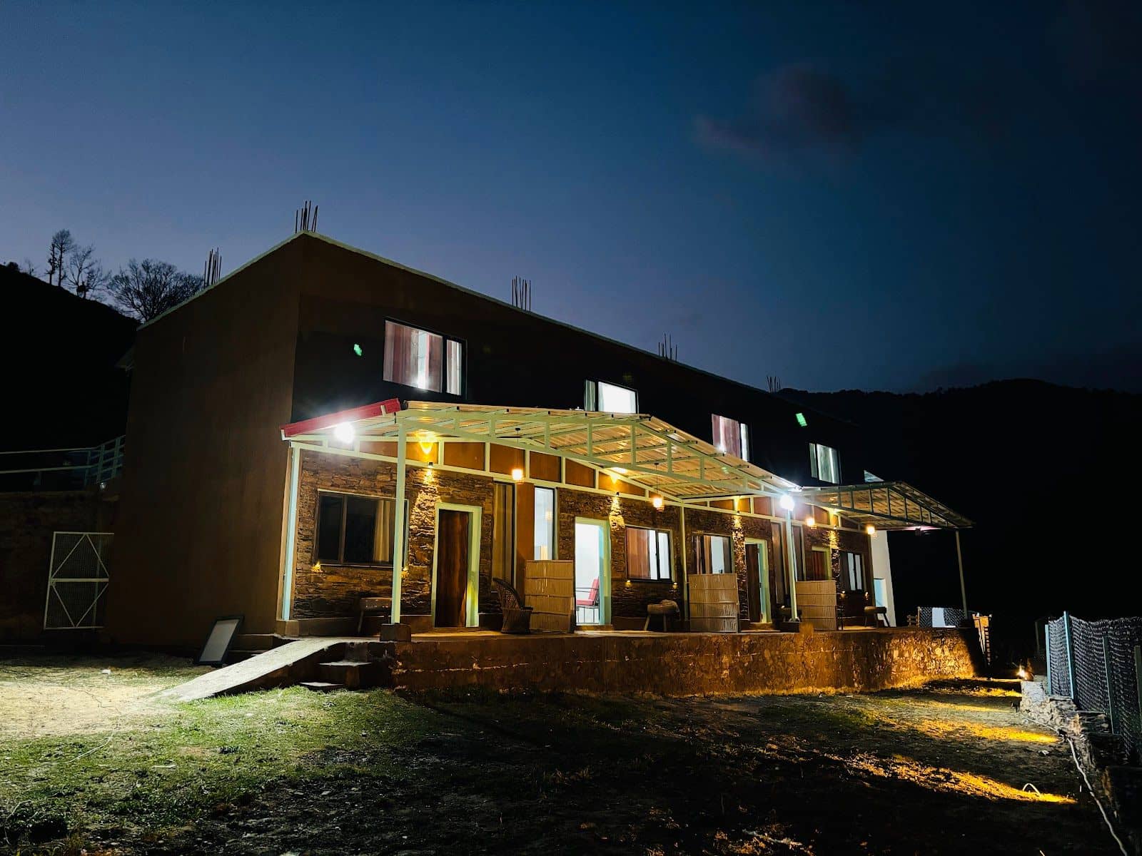 Himalayan View Villa w/ Home Meals, Uttarakhand - Pokhari, Uttarakhand