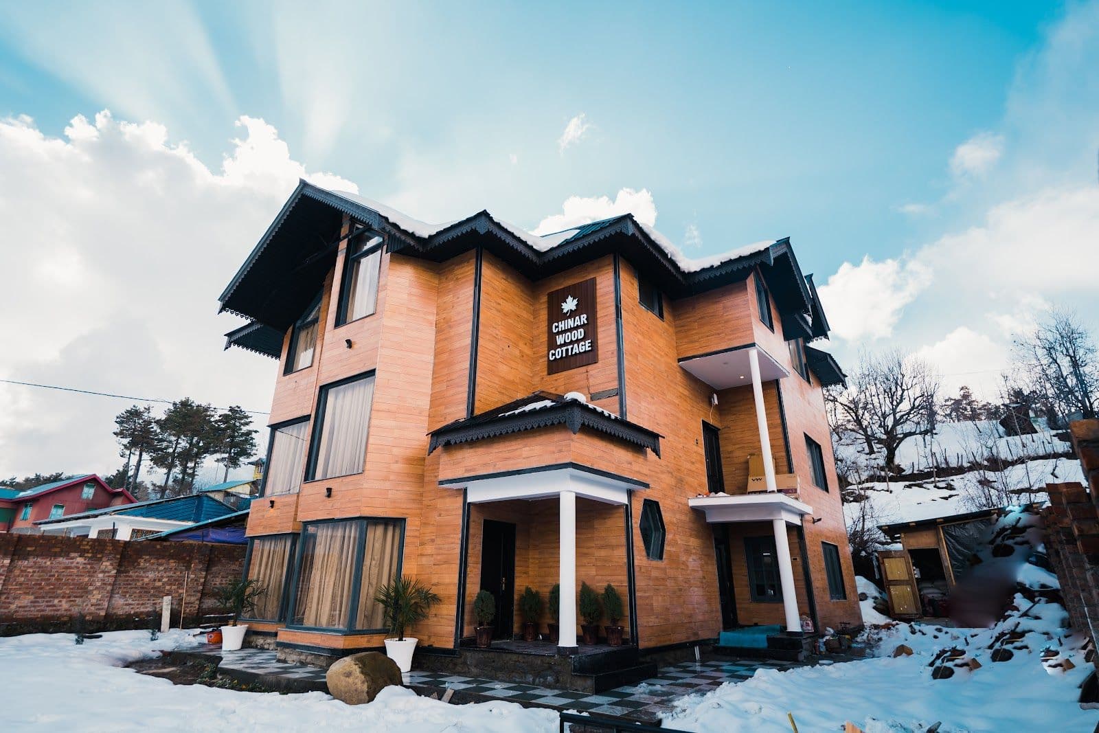 Cottage w/ Hospitality, Kashmir in Tangmarg, Kashmir 1