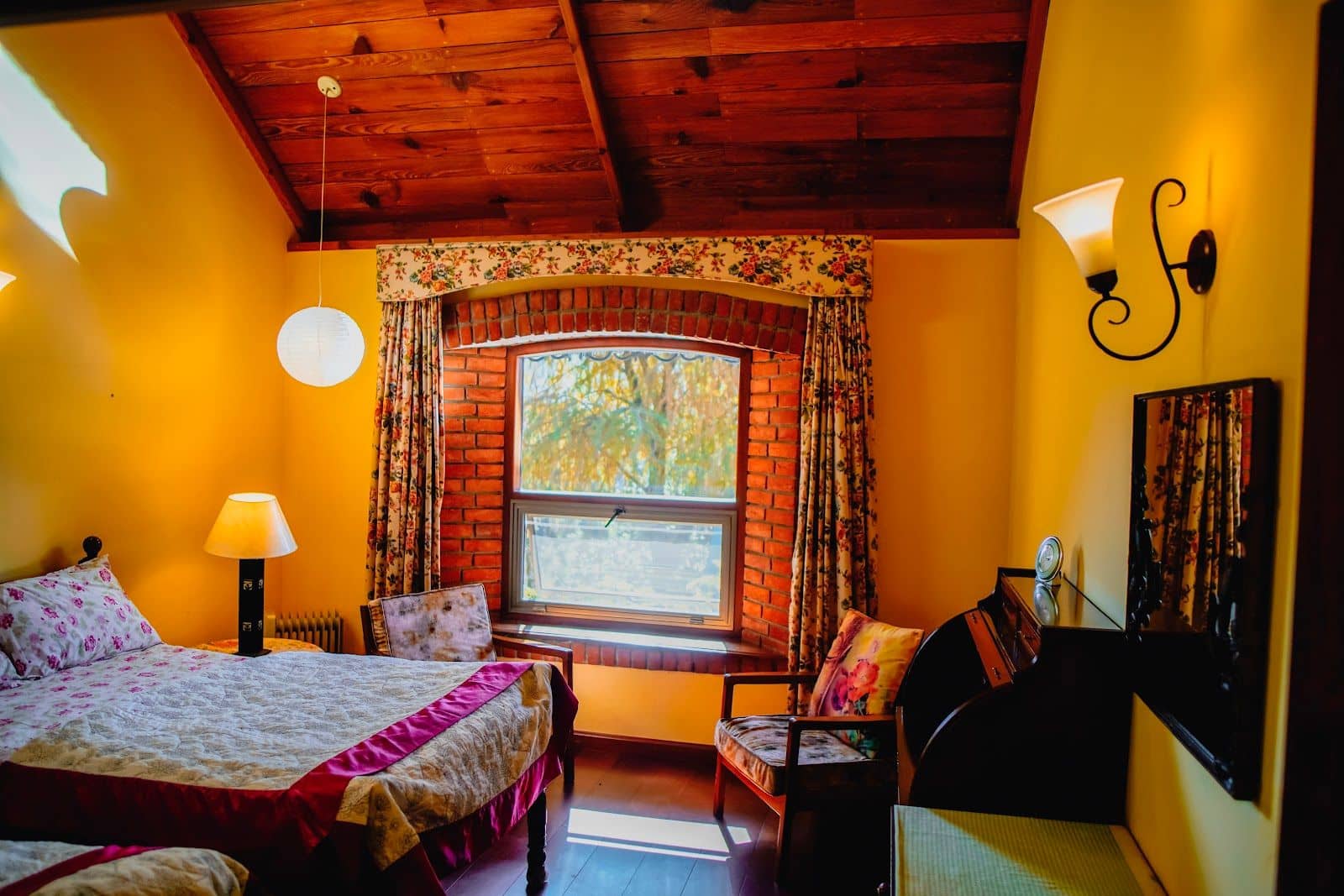 Swiss Chalet Cottage w/ Exotic Meals, Uttarakhand - Nainital, Uttarakhand photo 5