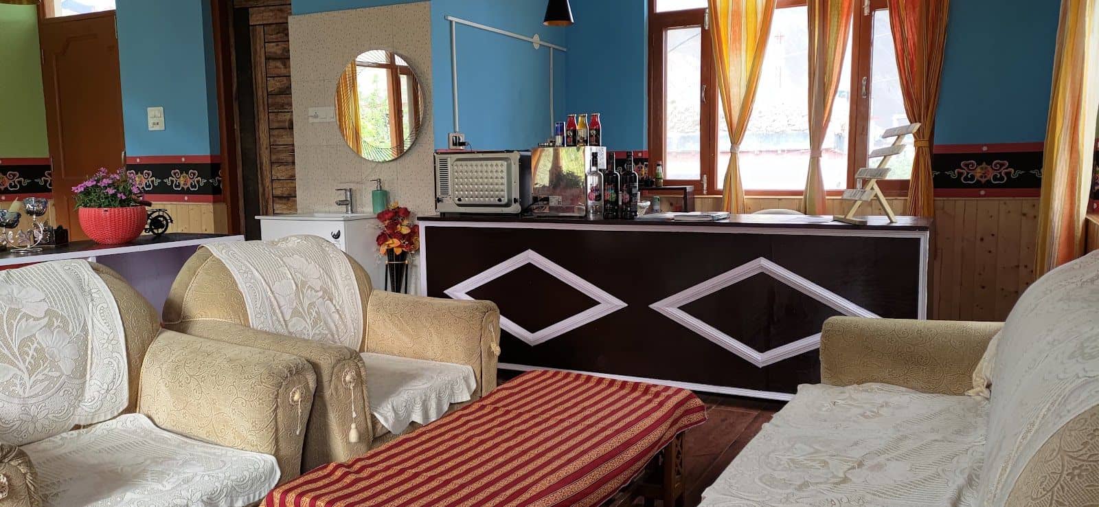 Orchard Homestay w/ Stargazing Rooftop, HP - Tabo, HP photo 3