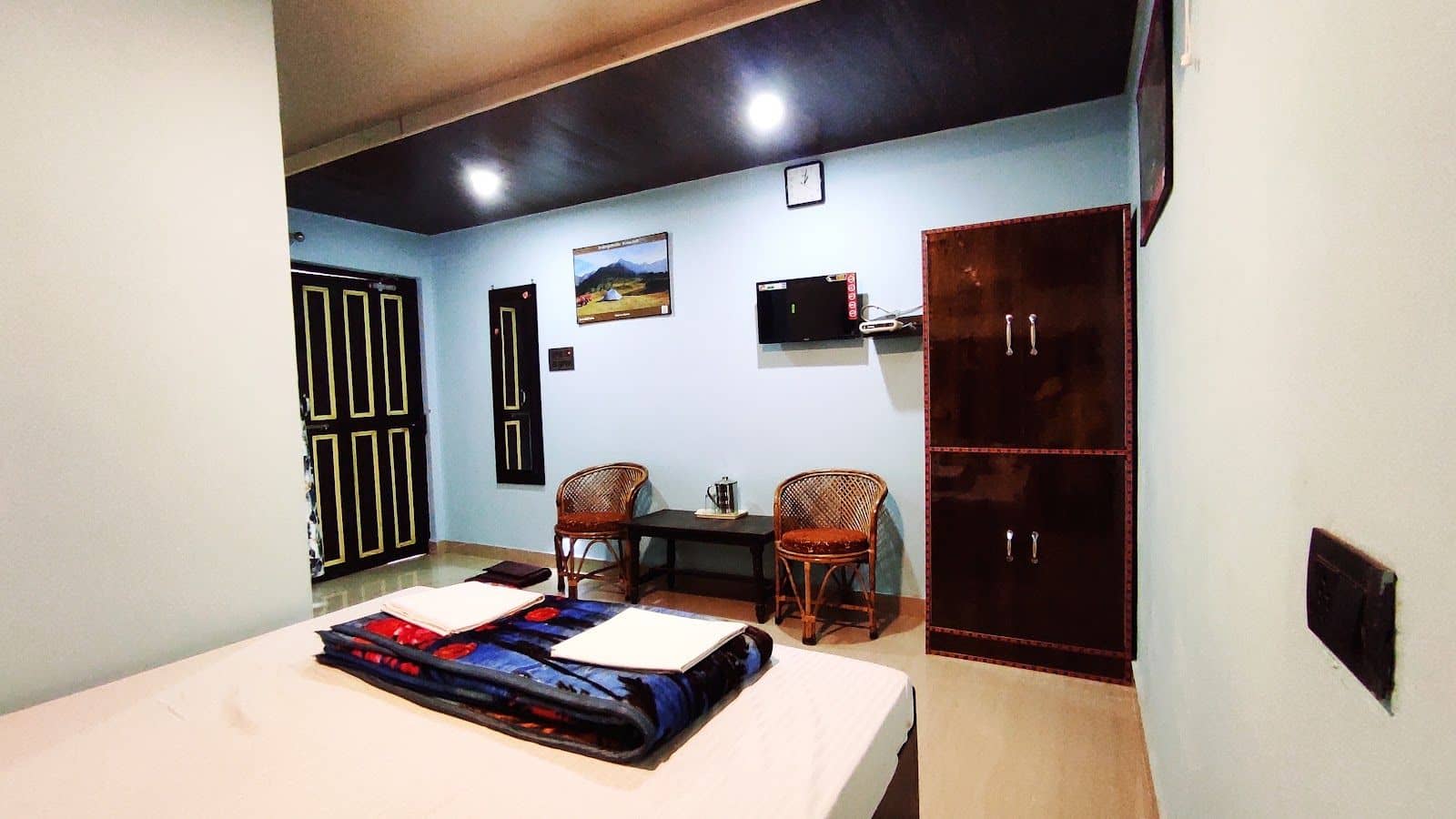 Valley Homestay w/ Home Meals & Views, HP - Sherpur, HP photo 3