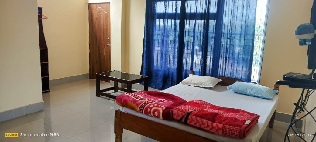 Awesome Food & Hosp. Stay w/ Spotless Rooms, AR in Pasighat 2