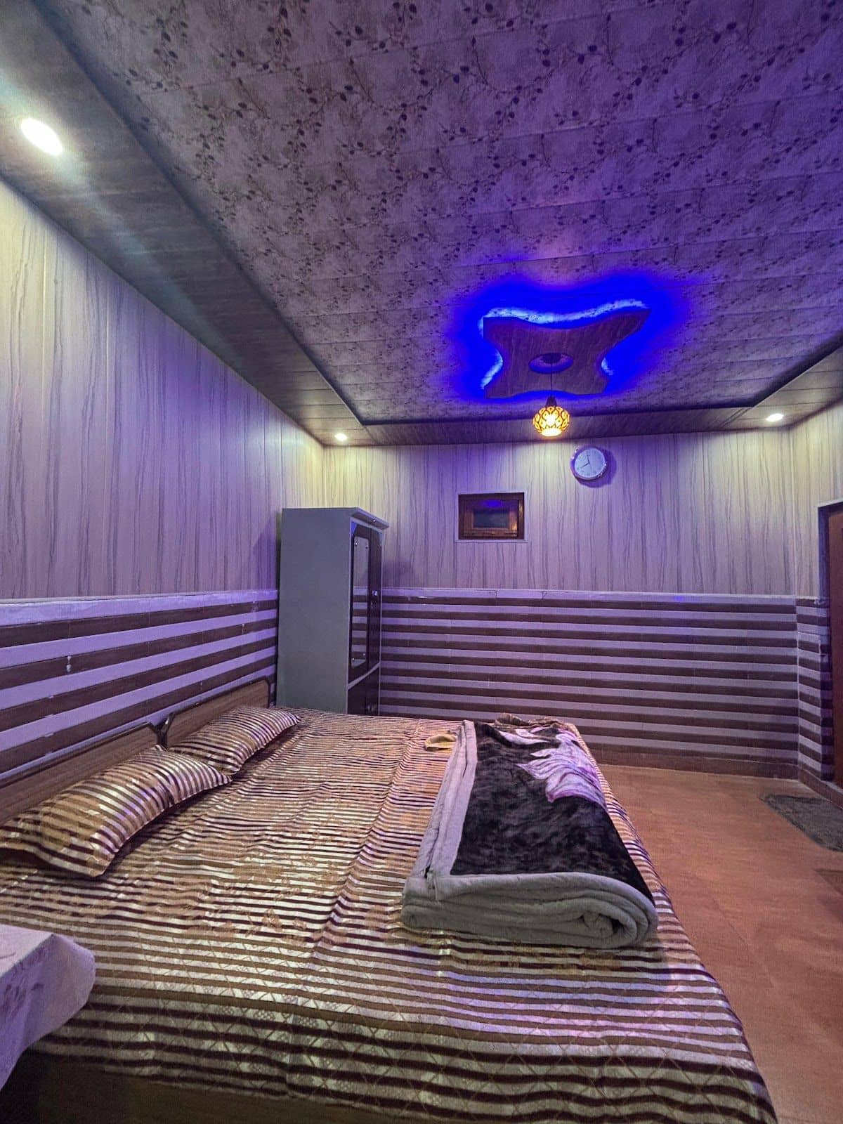 Homestay w/ Lawn & Mountain Views, Uttarakhand - Uttarakhand, Baijro