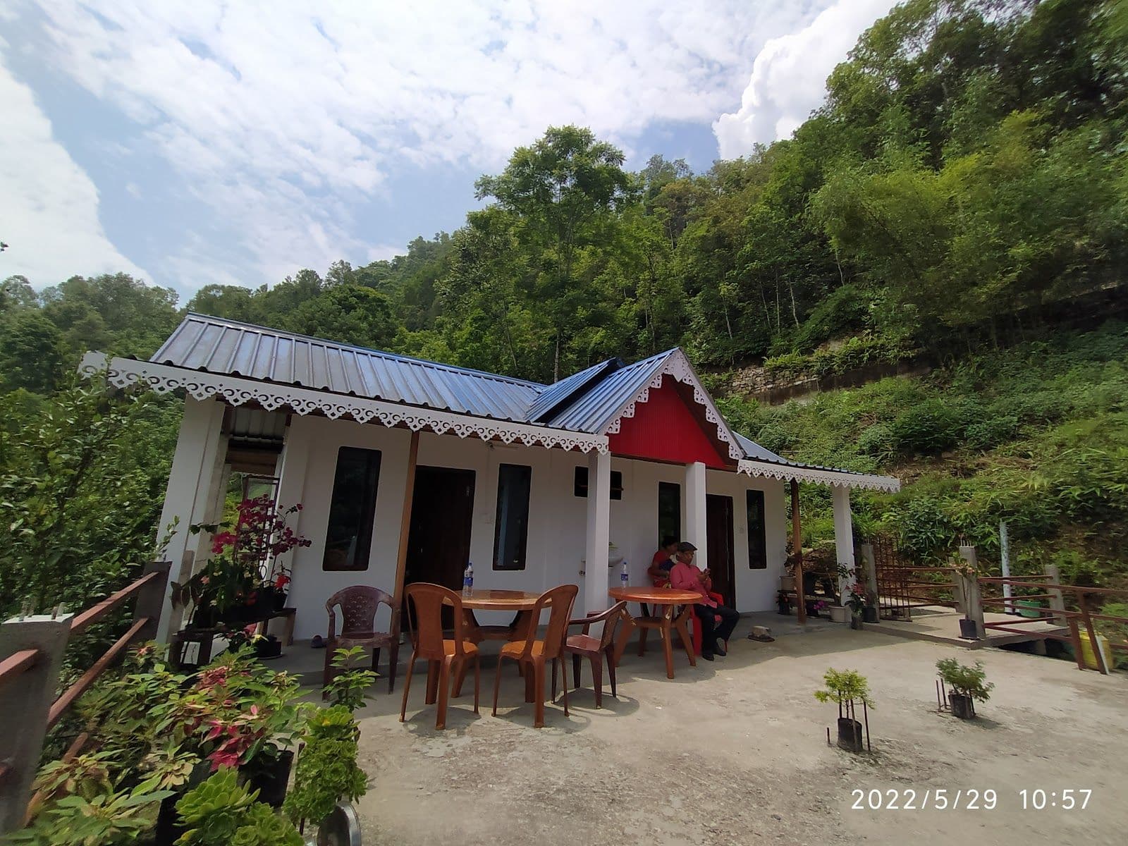 A peaceful escape from the city life. in Darjeeling 2