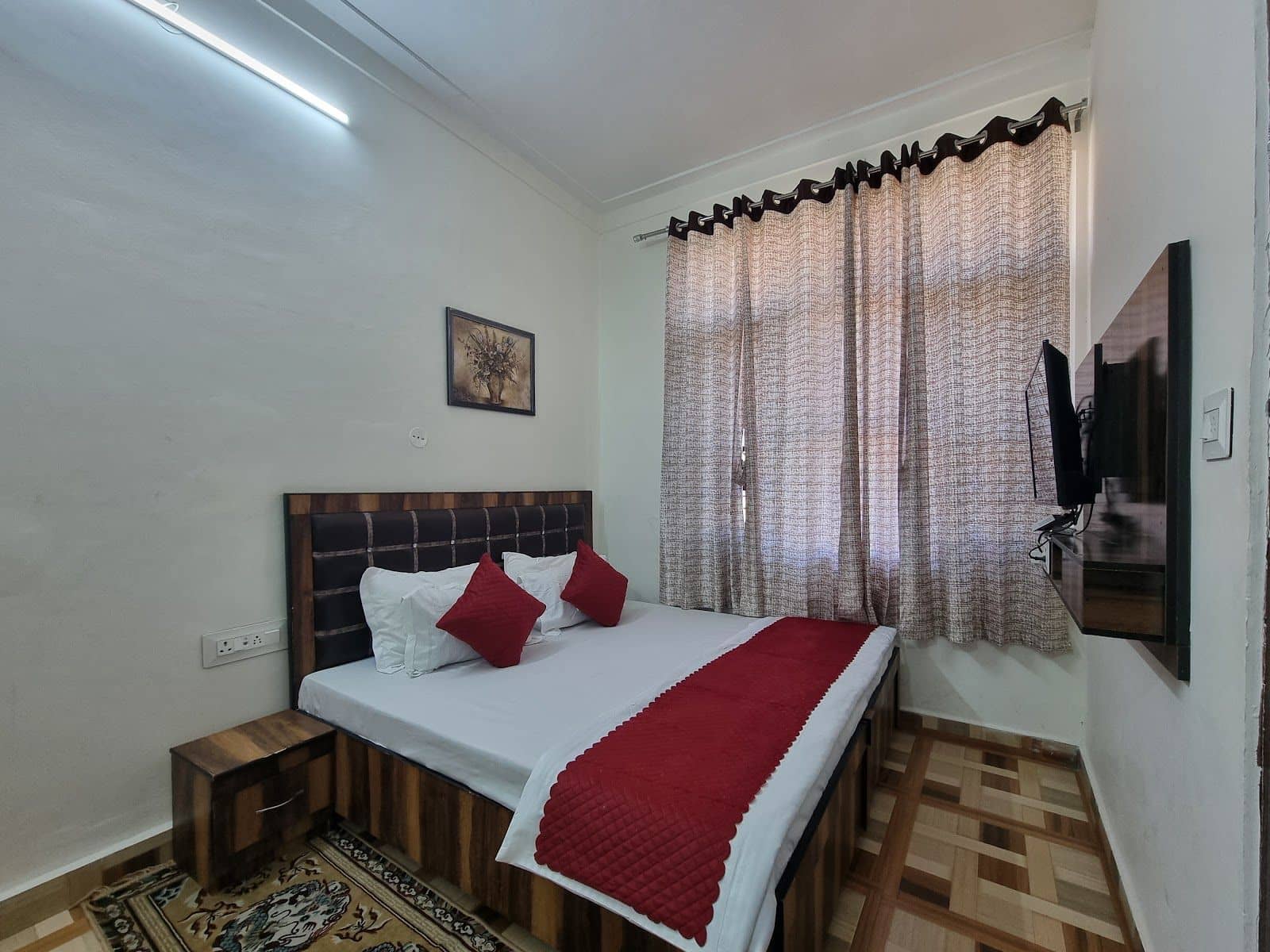 Homestay w/ Pir Panjal Views & Home Meals, HP - Dalhousie, HP photo 5