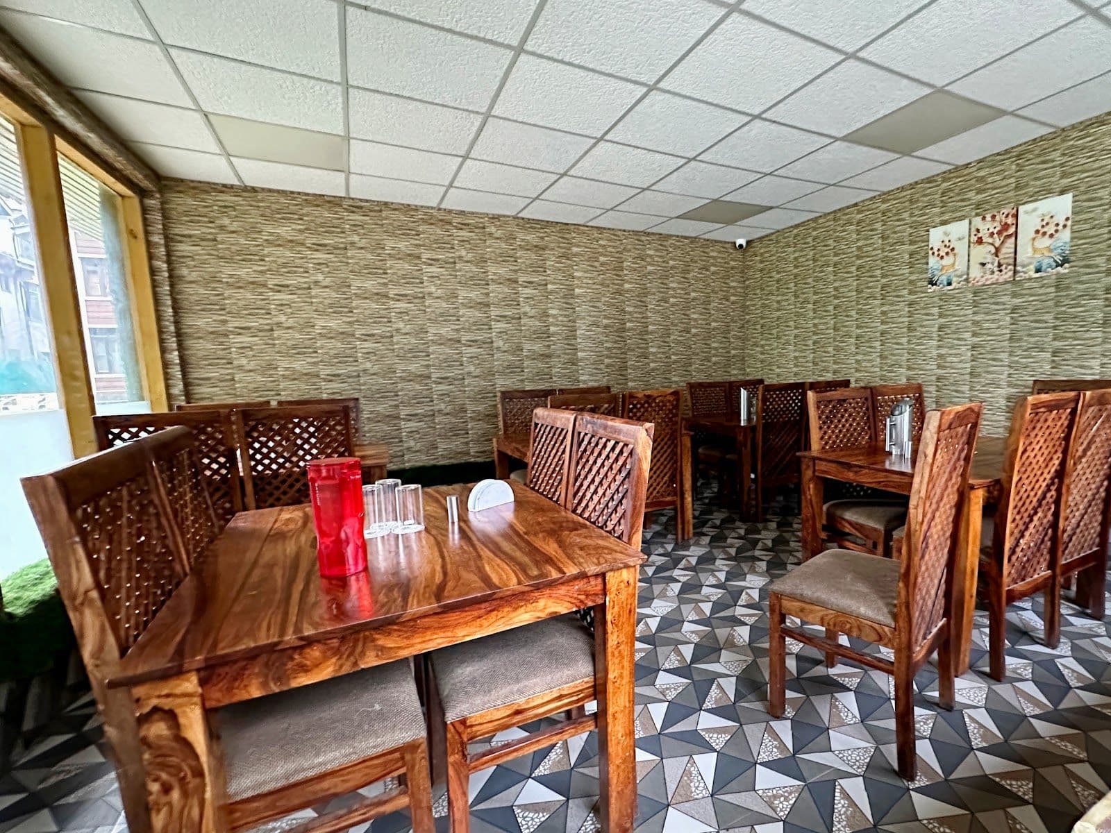 River View Homestay w/ Home Meals, Kashmir in Pahalgam, Kashmir 8