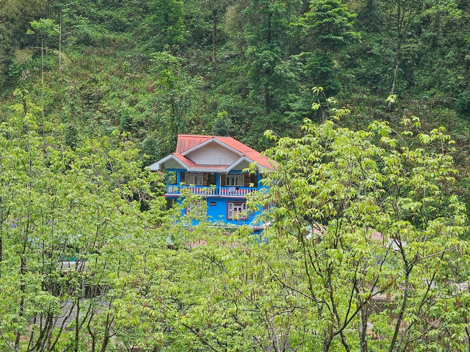 Riverfront Homestay w/ Waterfall & Garden, Sikkim - Silk Route photo 5