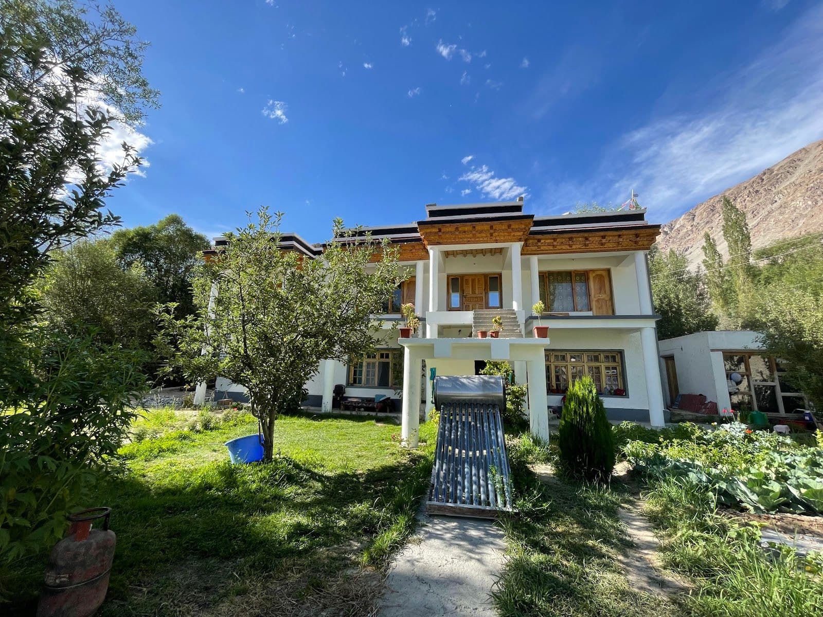 Vacation rentals in Panamik