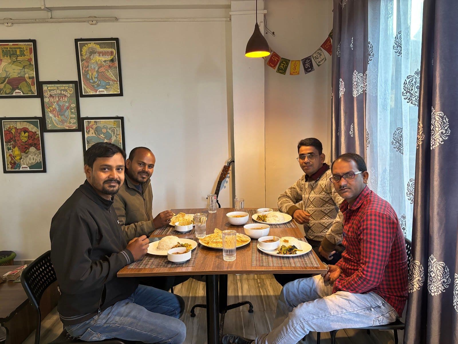 Tranquil Mountain Retreat: Spacious Home Stay in Sonada 8