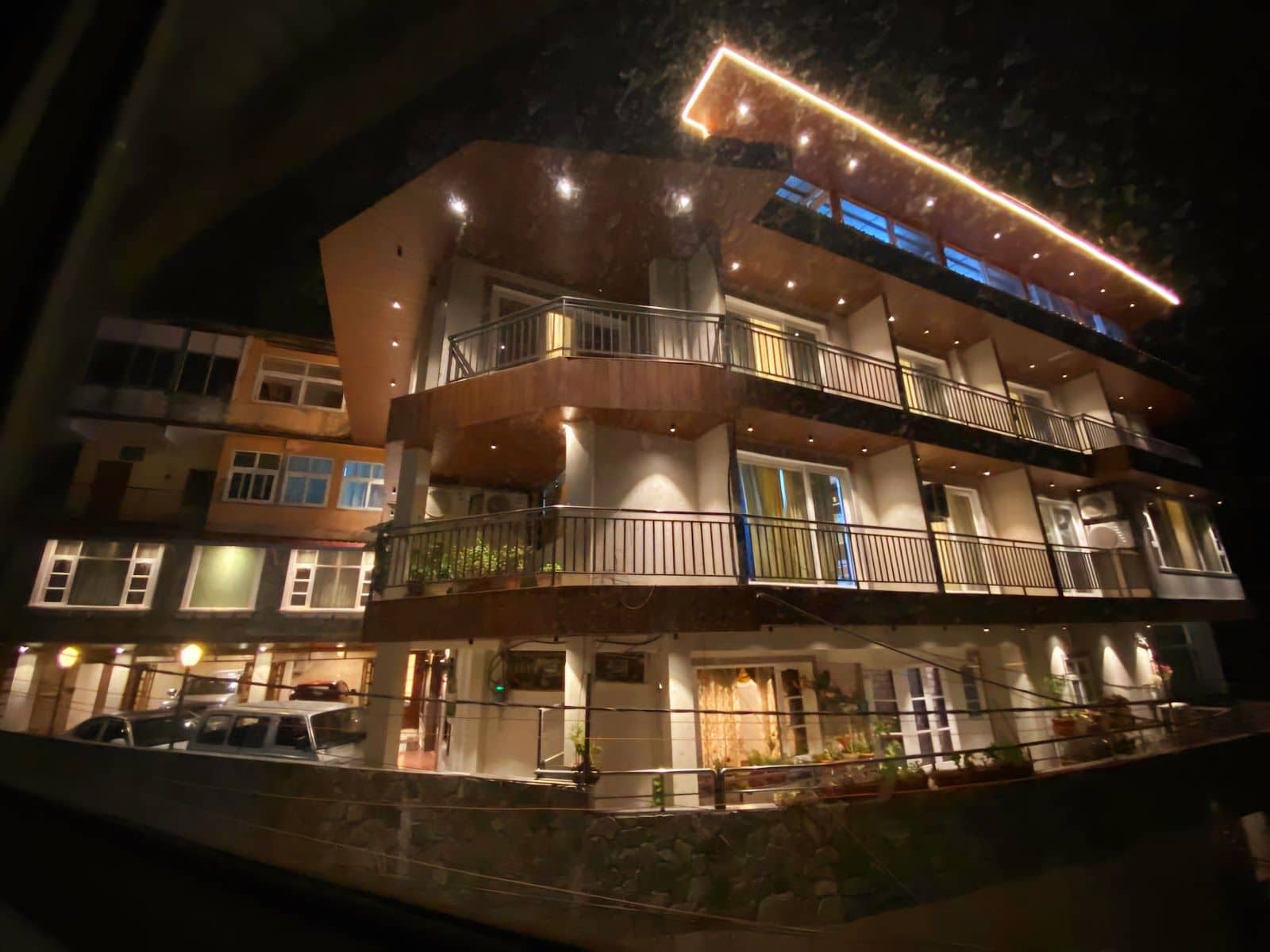 Family Cottage w/ Valley Views & Meals, Uttarakhand - Uttarakhand