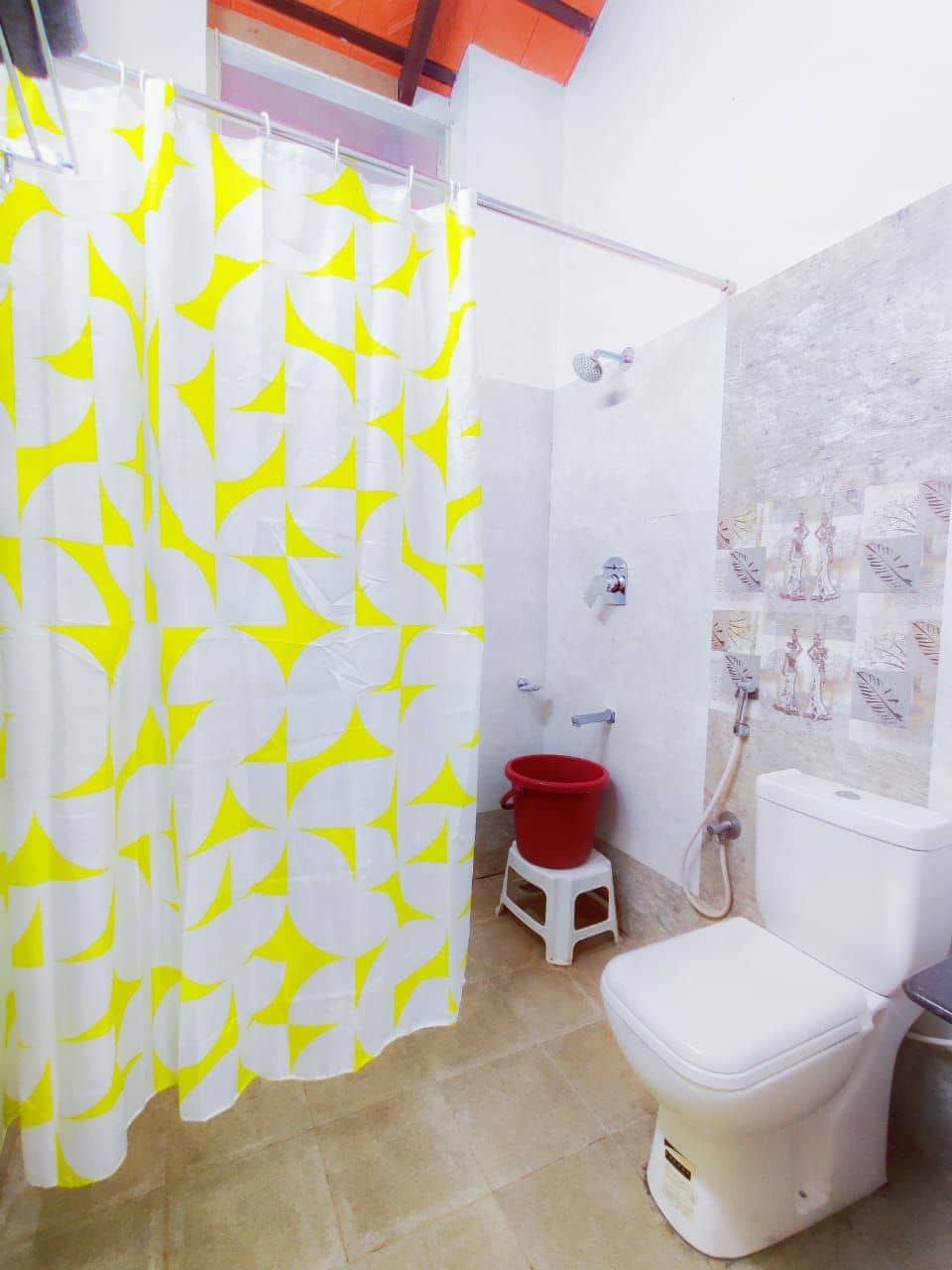 TT, Badminton, Archery w/ Wifi in Coffee Estate - India photo 4