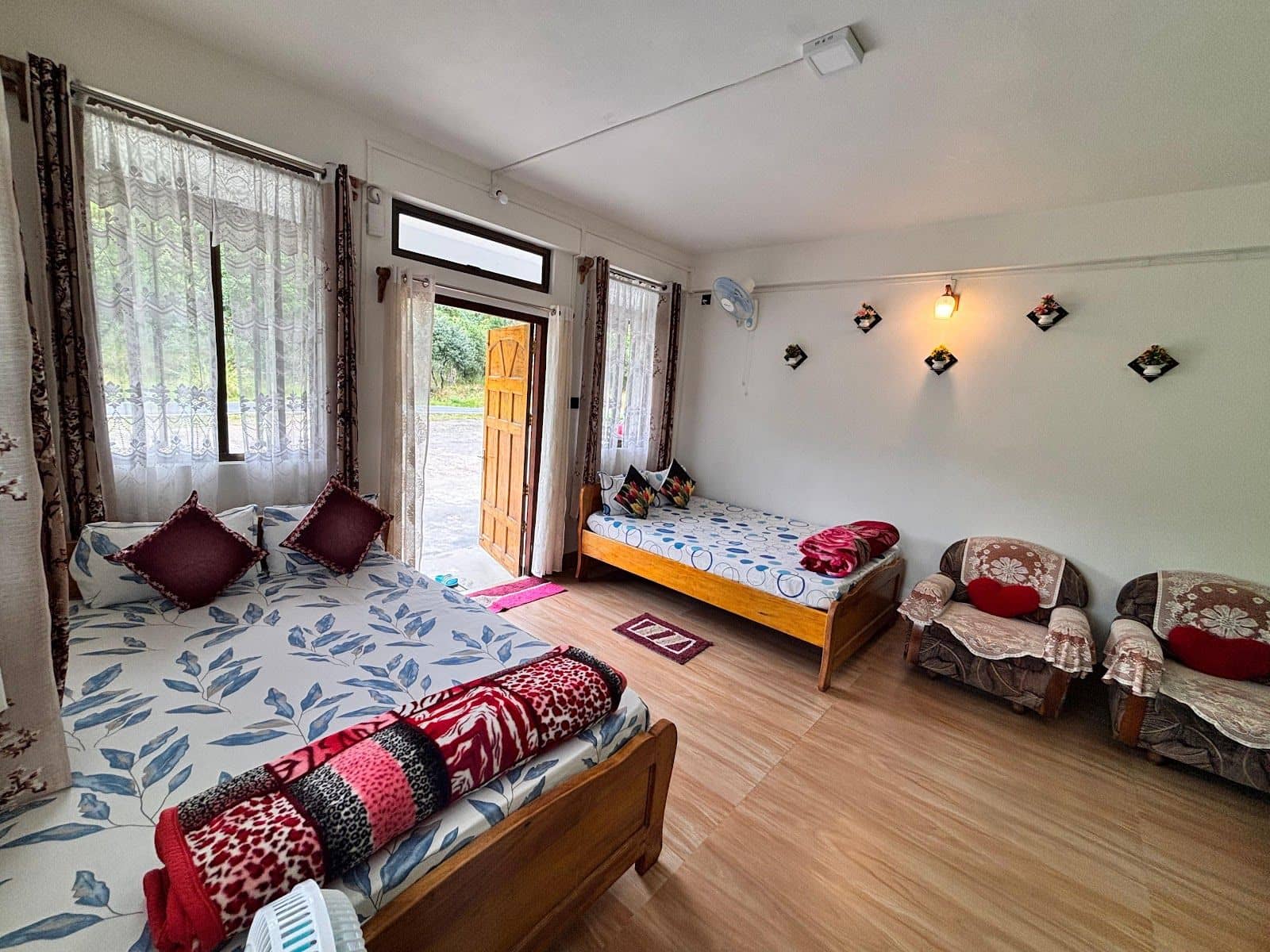 Top-Rated Homestay: Warm Hosts, Homely Food - Cherrapunji photo 3