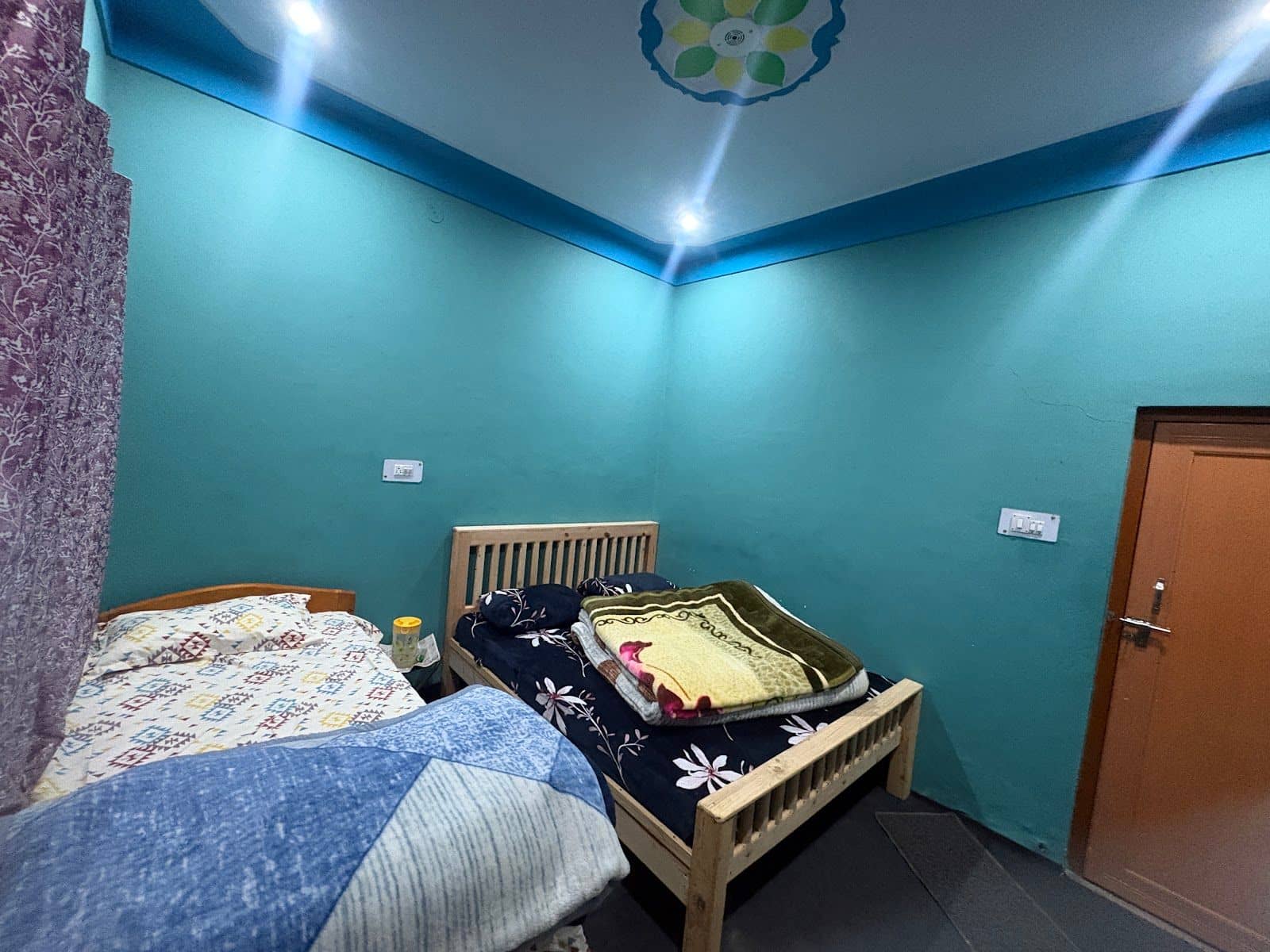 Homestay w/ Home Meals & Treks, Uttarakhand - Raithal, Uttarakhand photo 3