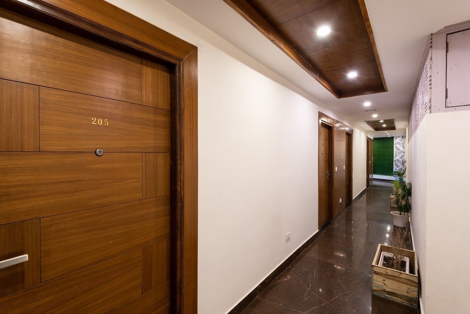 Uphill Homestay w/ Valley Views & Meals, UK in Uttarakhand Mussoorie 8