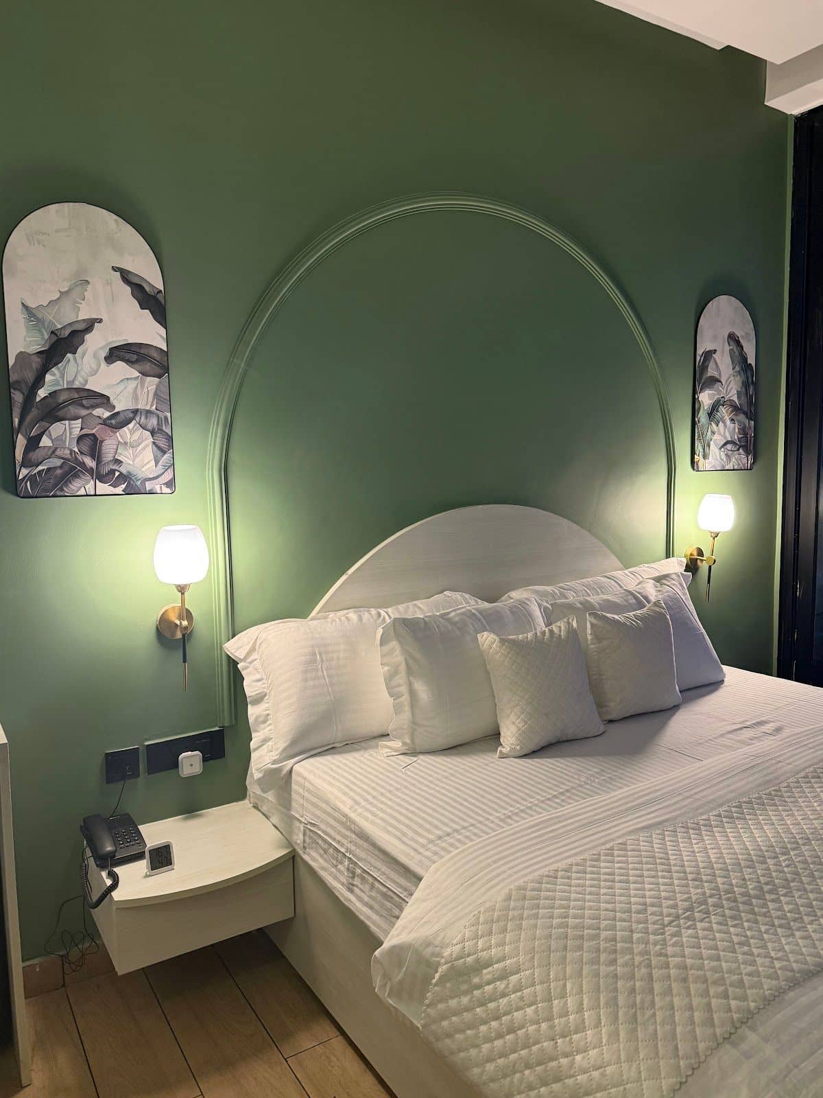 Mountain Homestay w/ Babaji Caves View - Dwarahat, Uttarakhand