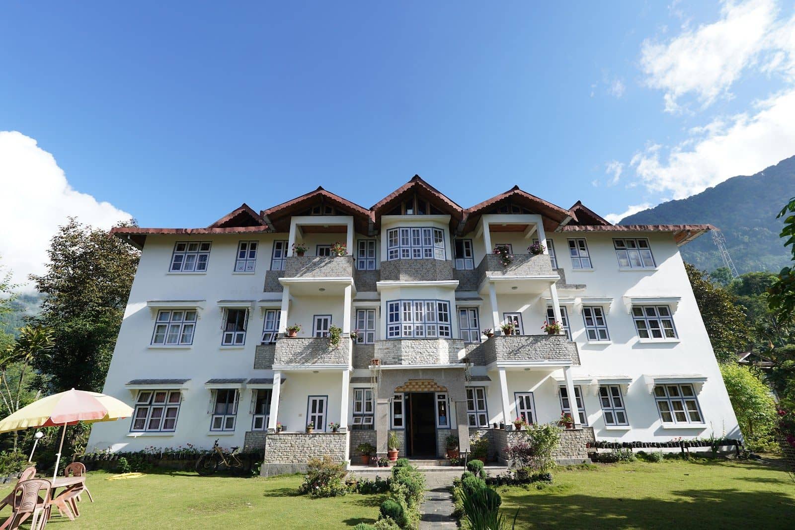 Mountain Garden Home w/Organic Meals, Sikkim - Yuksom