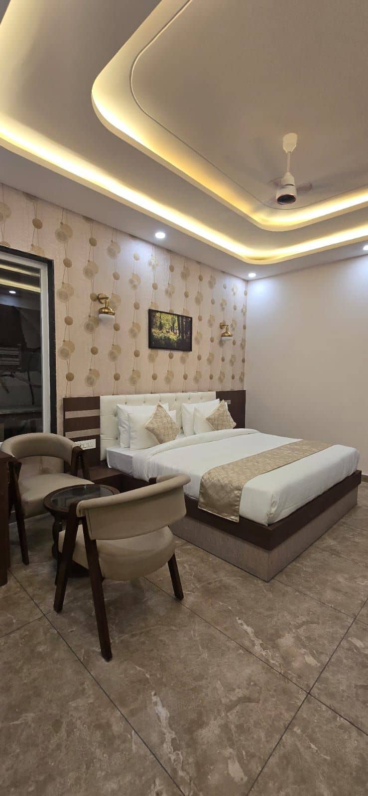 Spacious Resort w/ Greenery & Home Meals, UK - Madanpur photo 3