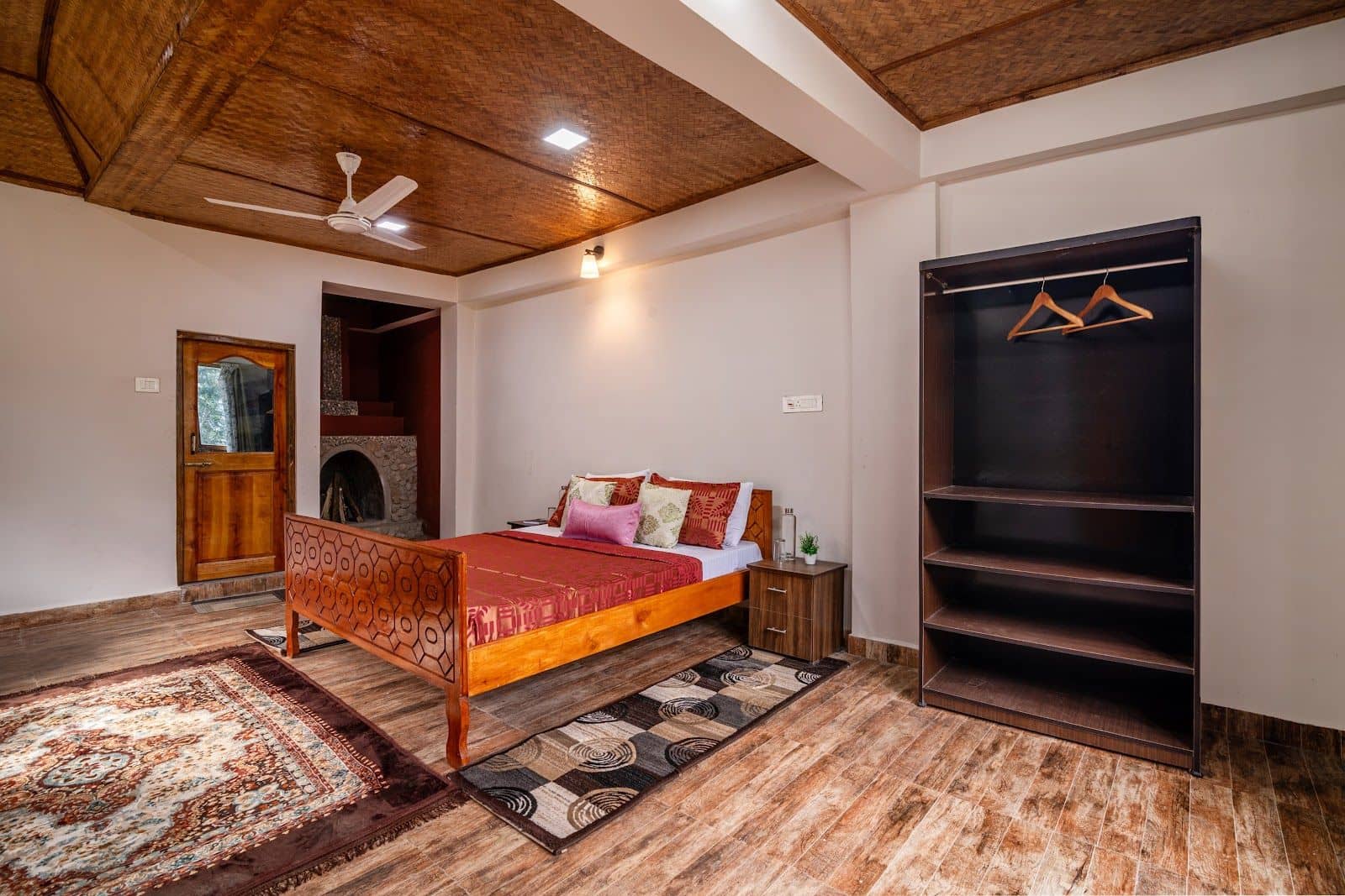 Kanchenjunga View Cottages w/ Glass Sunroom - Silk Route photo 5