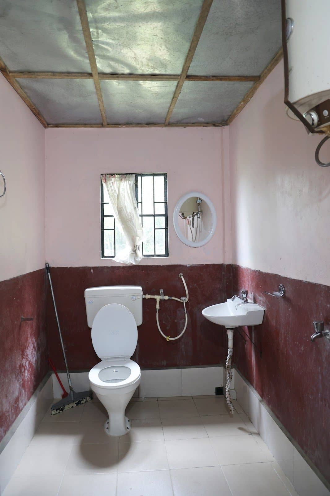 Cozy Hut-Style Stays | Nature Getaway | In-House - Hillside Highway Cottages Shilong Dawki Road photo 4