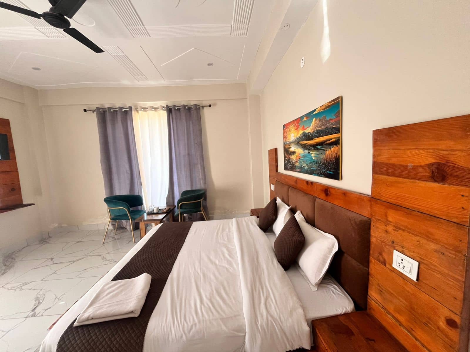 Hilltop Homestay w/ Views & Bonfire, UK - Jwarna, Uttarakhand photo 3