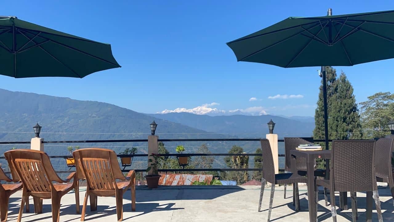 Misty Mountain Sanctuary: Serene Alpine Retreat - Kurseong photo 5